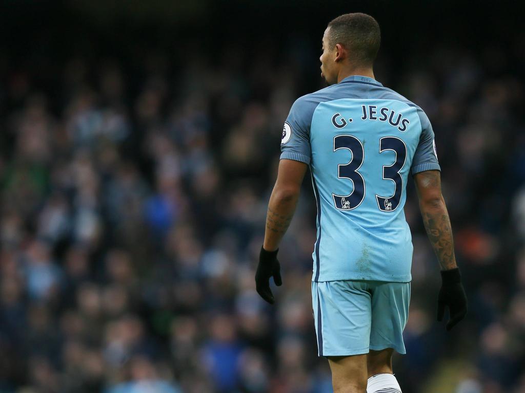 Man City's Jesus Out For 'two To Three Months' - Gabriel Jesus Manchester City 2017 , HD Wallpaper & Backgrounds