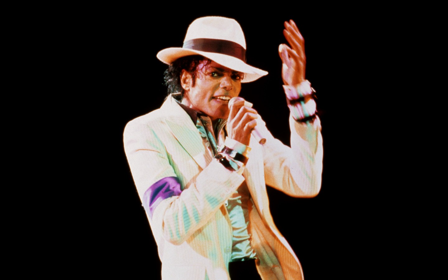 Download Kesha Tik Tok, King Of Pop Wallpaper - Michael Jackson Smooth Criminal Bad , HD Wallpaper & Backgrounds