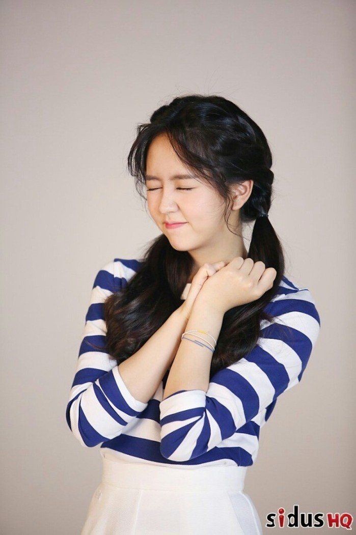 Kim So-hyun - Cute Kim So Hyun Wallpaper Hd , HD Wallpaper & Backgrounds