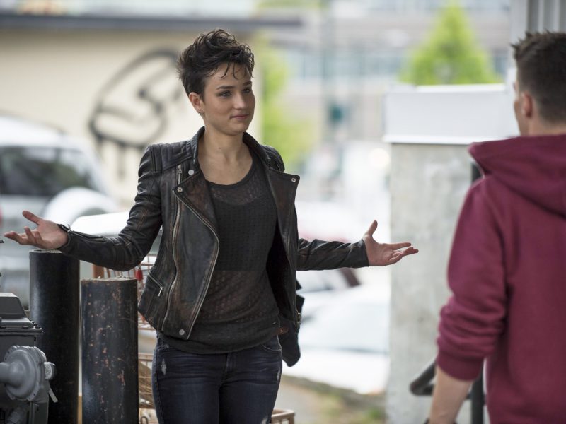 Bex Taylor-klaus Free Wallpaper - Bex Taylor Klaus Arrow (#1429859