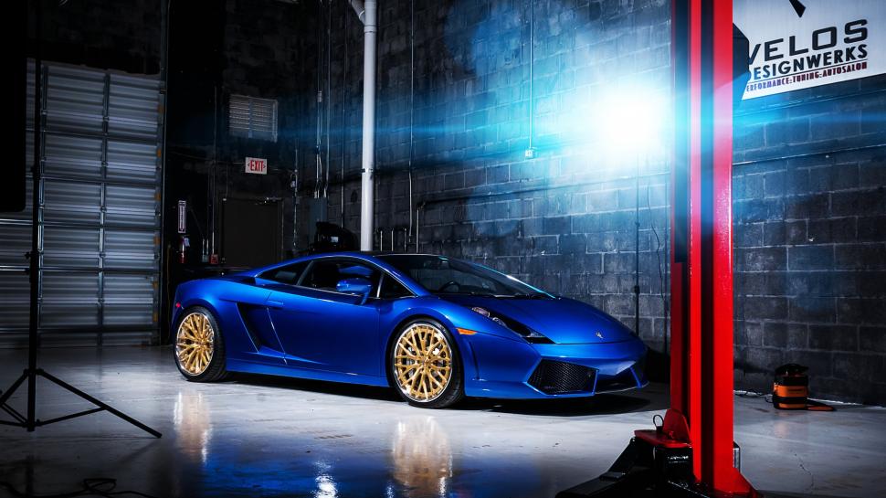 Lamborghini Gallardo Garage Light Lens Flare Hd Wallpaper - Lamborghini Blue Wallpaper Hd , HD Wallpaper & Backgrounds