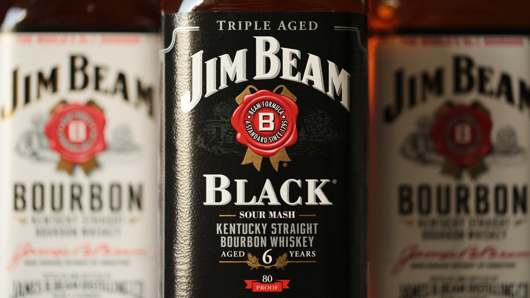 Emperador To Buy Beam Suntory Brandy Business - Jim Beam Black , HD Wallpaper & Backgrounds