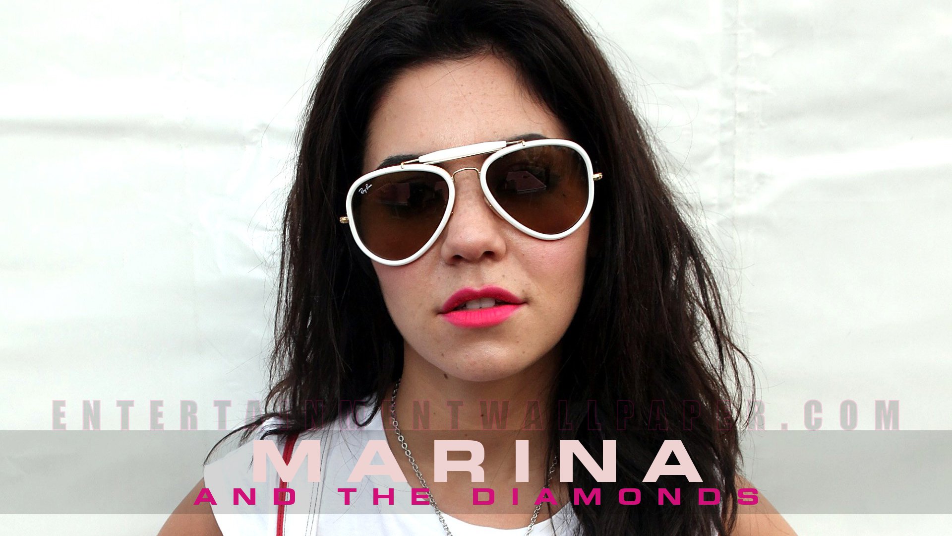 Marina And The Diamonds Wallpaper - Girl , HD Wallpaper & Backgrounds