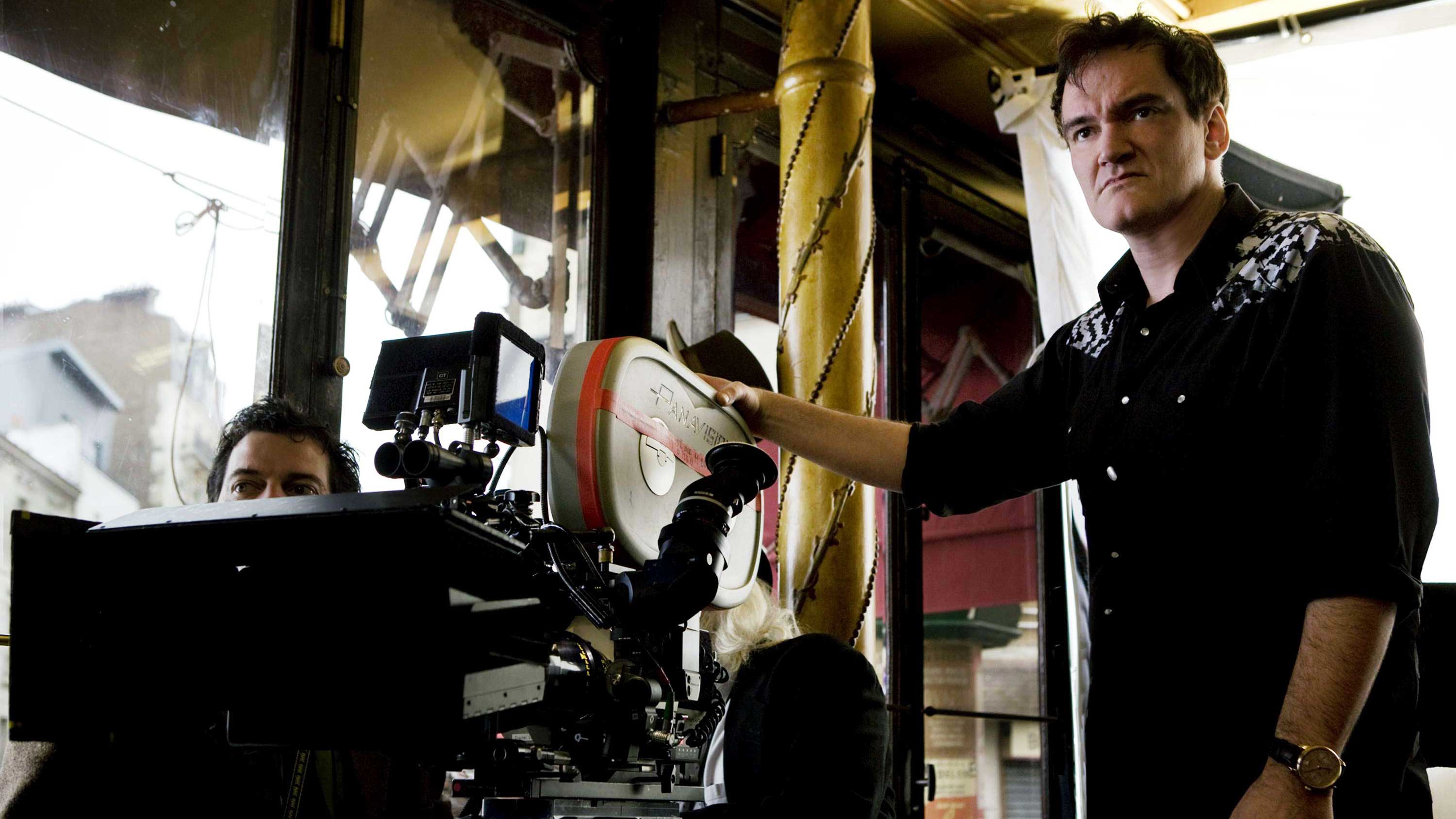Quentin Tarantino High Definition Wallpapers - Inglourious Basterds Quentin Tarantino , HD Wallpaper & Backgrounds