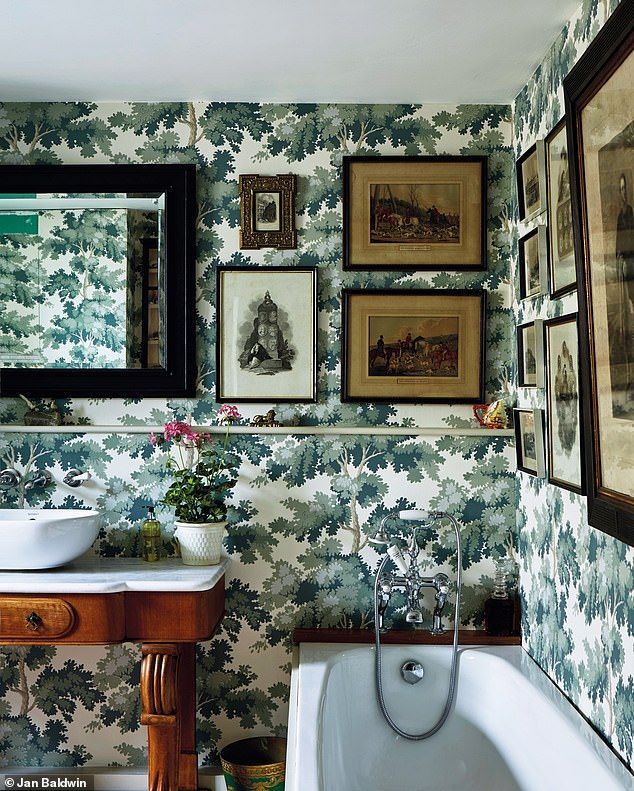 This Is The Only Room In The House With Wallpaper - Bathroom , HD Wallpaper & Backgrounds