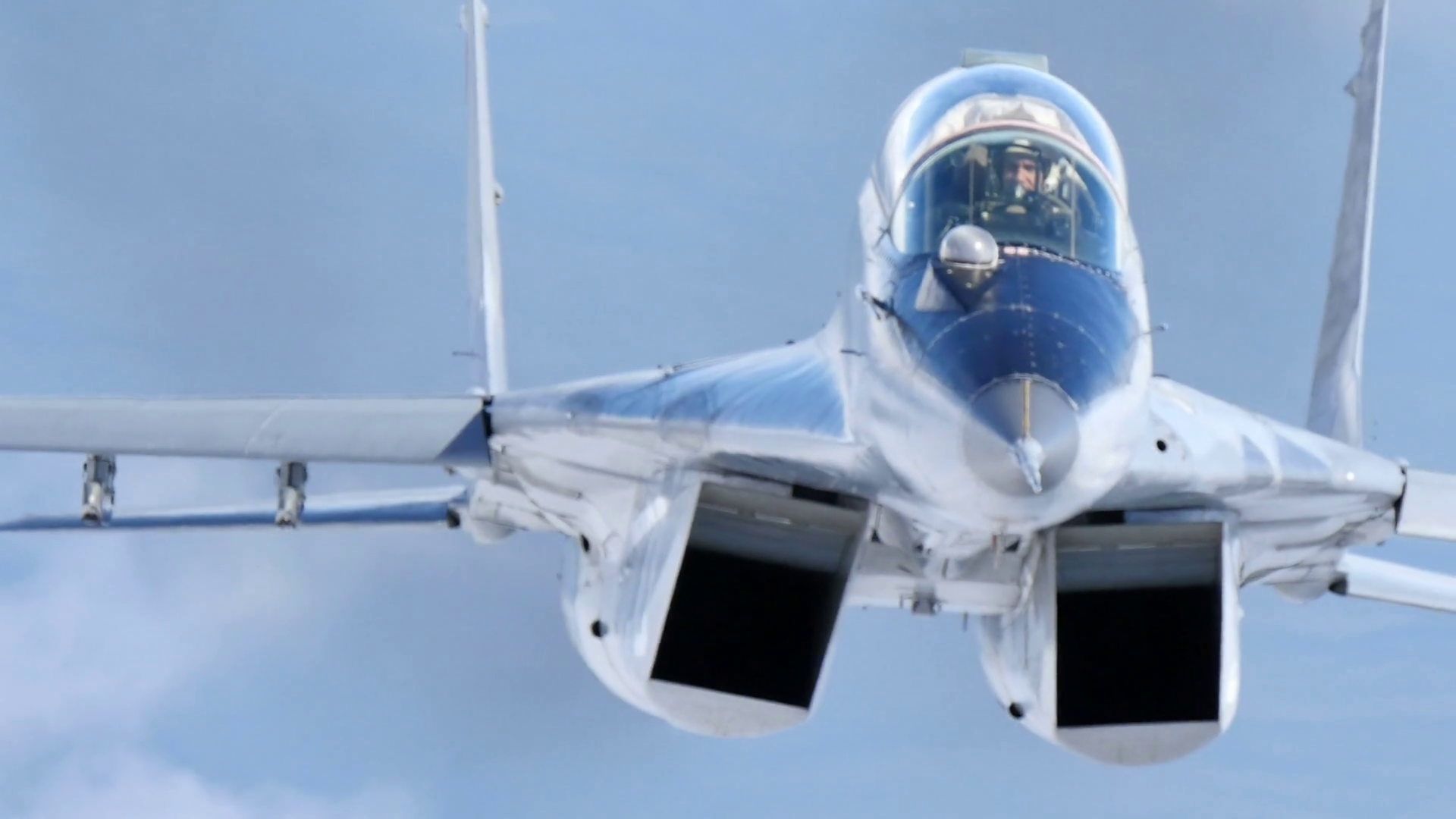 Mikoyan Gurevich Mig 29 Fulcrum Of Bulgarian Air Force - Mig 29 Close Up , HD Wallpaper & Backgrounds