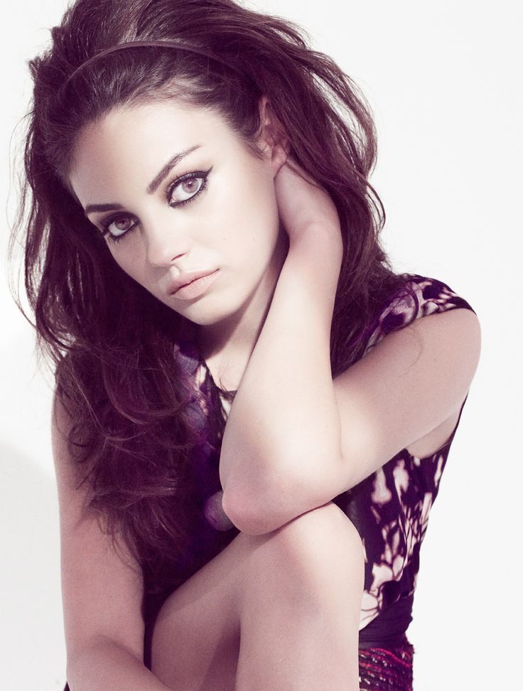 Similar Wallpapers - Mila Kunis Phone Background , HD Wallpaper & Backgrounds