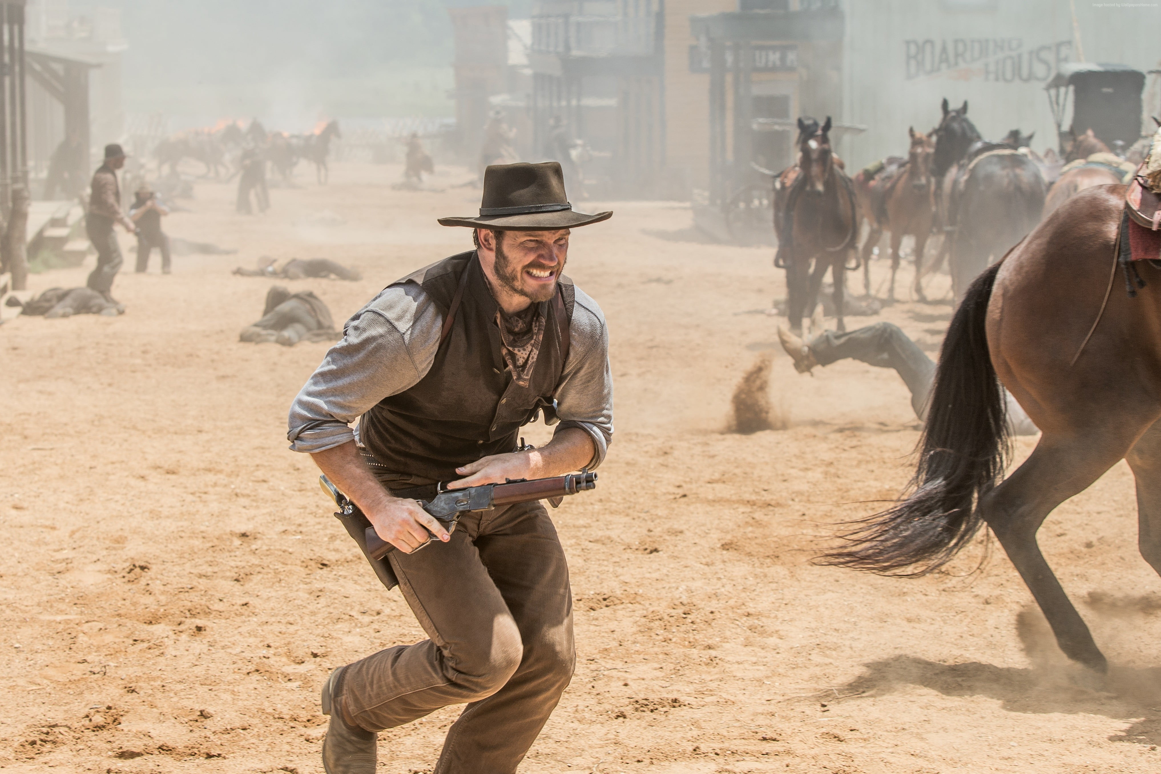Cowboy Holding Shotgun Near Brown Horse Hd Wallpaper - 7 Magnificos Chris Pratt , HD Wallpaper & Backgrounds