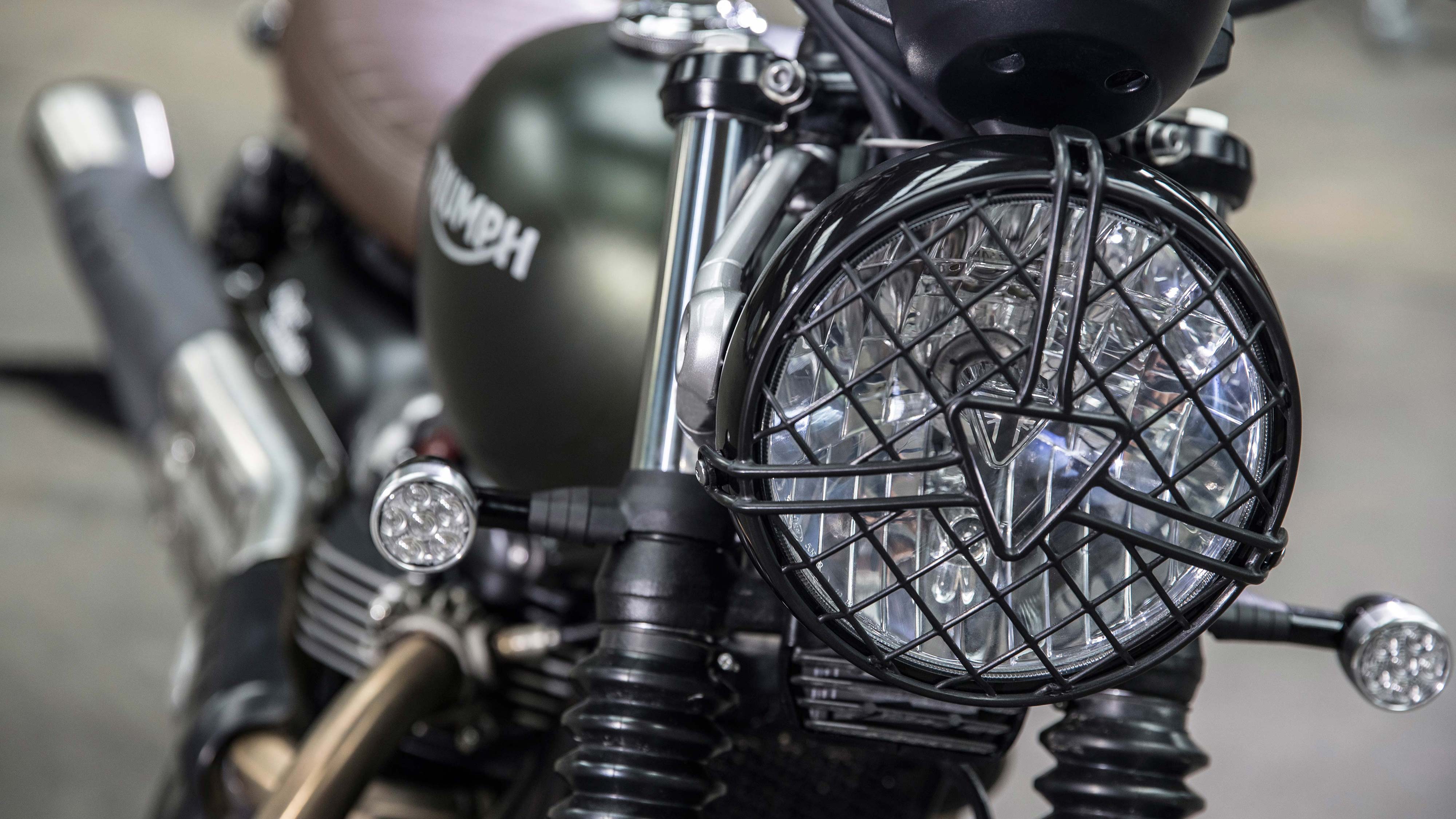 triumph scrambler 900 accessories
