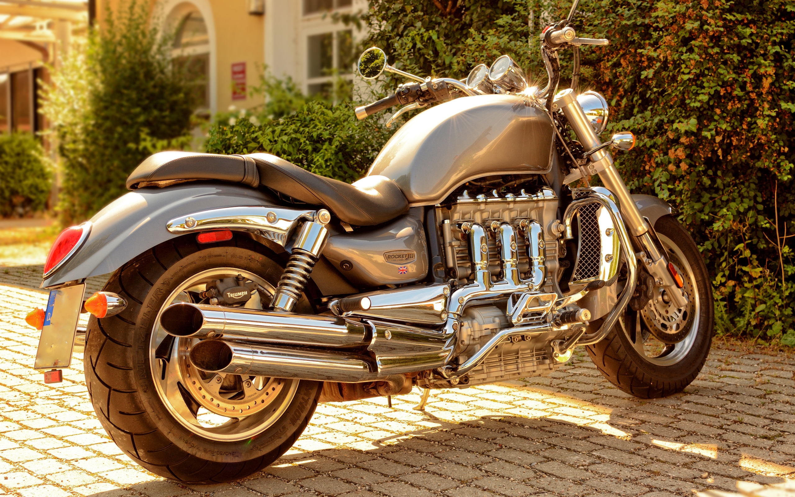 Wallpaper Of Motorcycle, Triumph, Triumph Rocket Iii - Motorcycle Engine Side , HD Wallpaper & Backgrounds