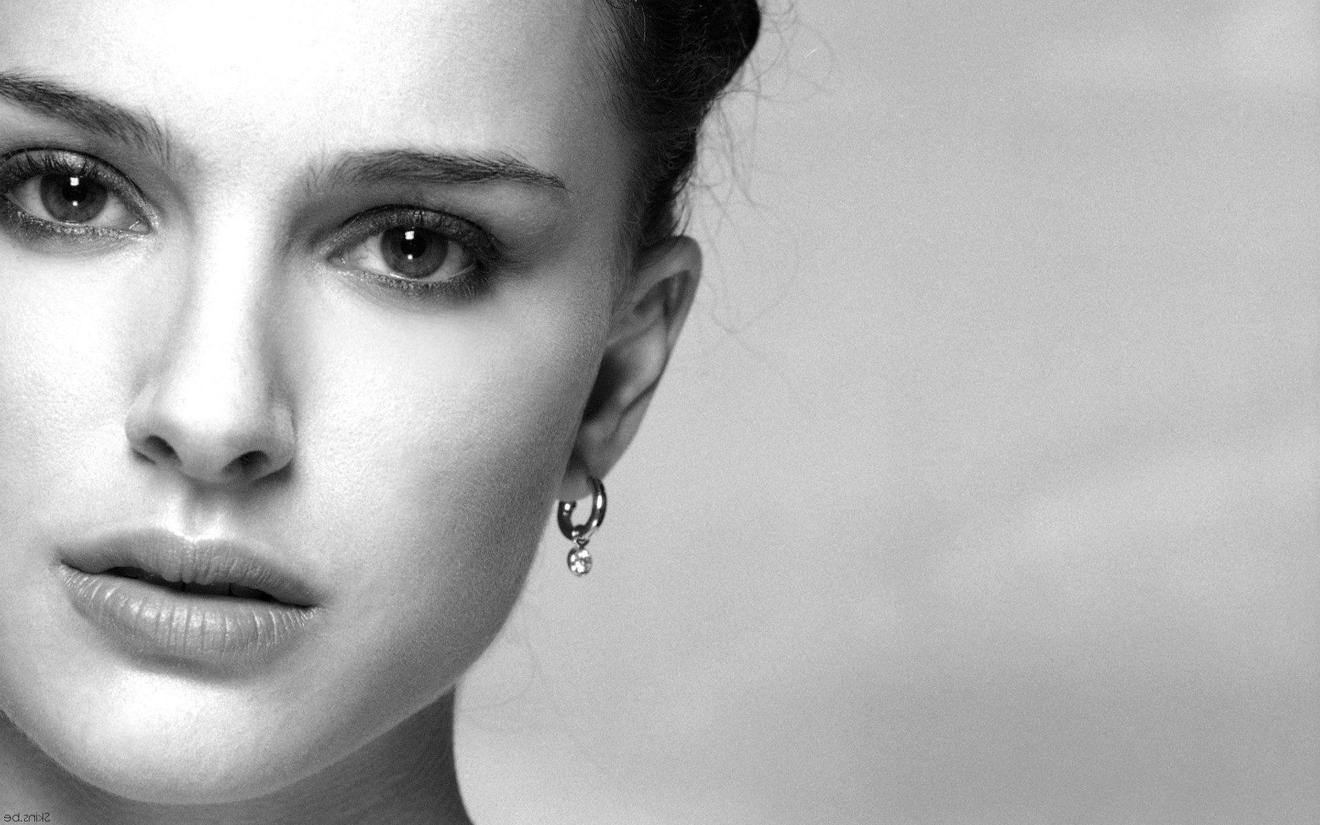 Natalie Portman Celebrity Hd Wallpaper - Natalie Portman Hd Wallpapers Black , HD Wallpaper & Backgrounds