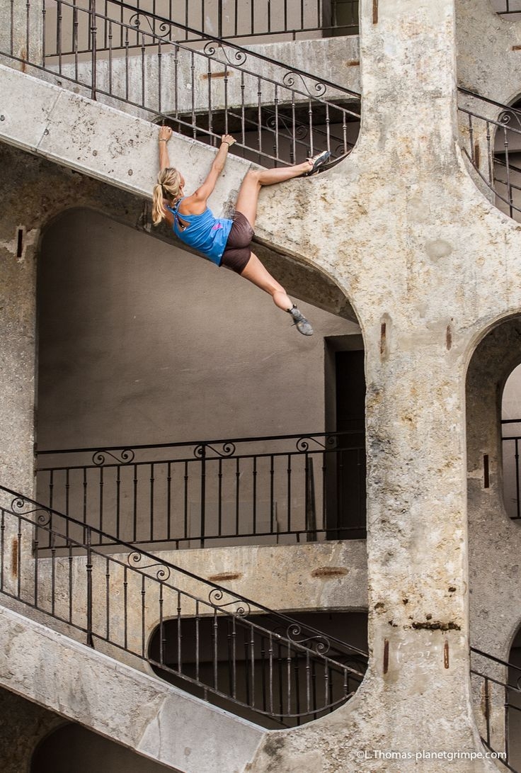 Poses Wallpaper Parkour Extreme Sport Girl Parkour Hd Wallpaper Backgrounds Download Poses Wallpaper Parkour Extreme Sport Girl Parkour Hd Wallpaper Backgrounds Download