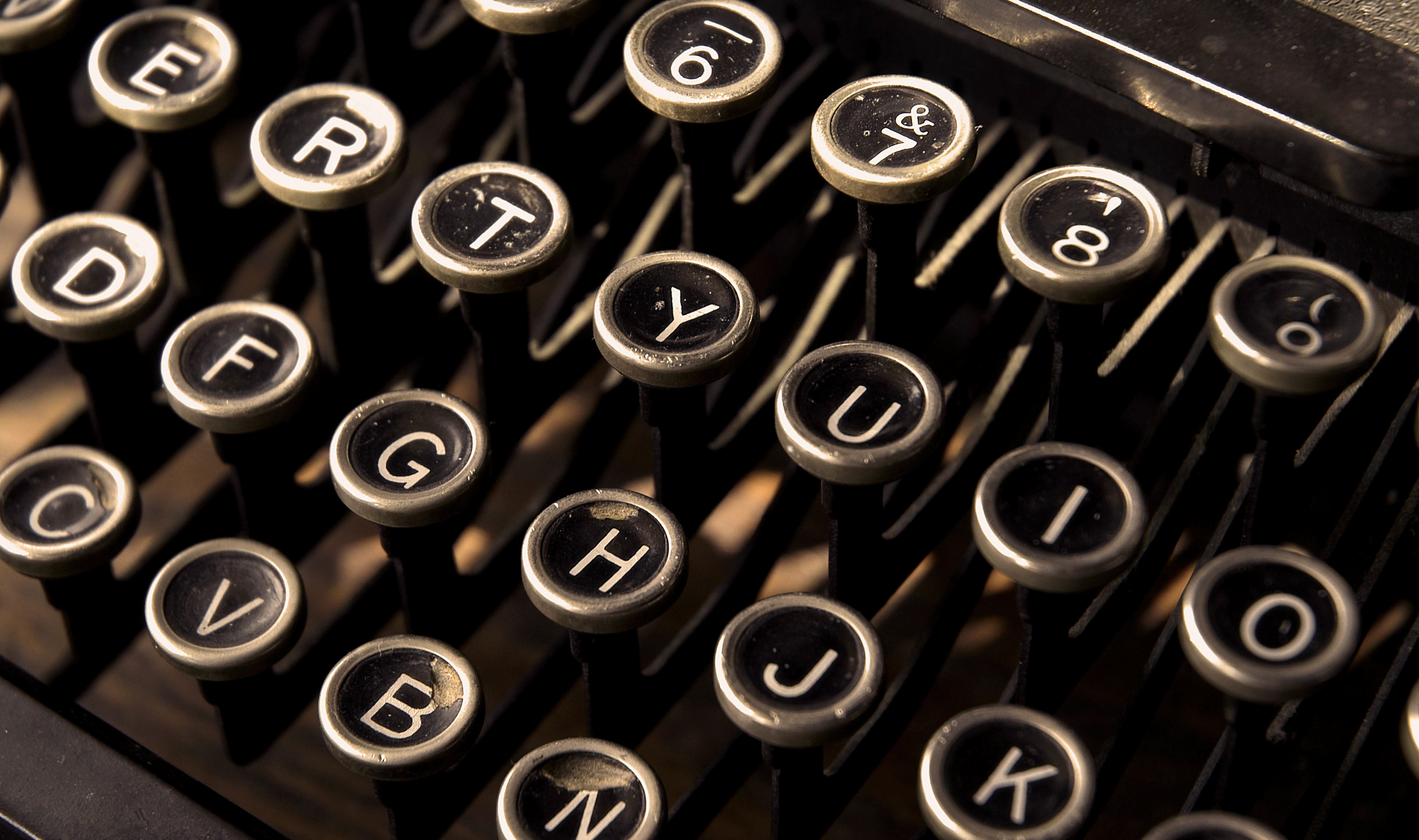 The Journalist's Lament - Typewriter Keys , HD Wallpaper & Backgrounds