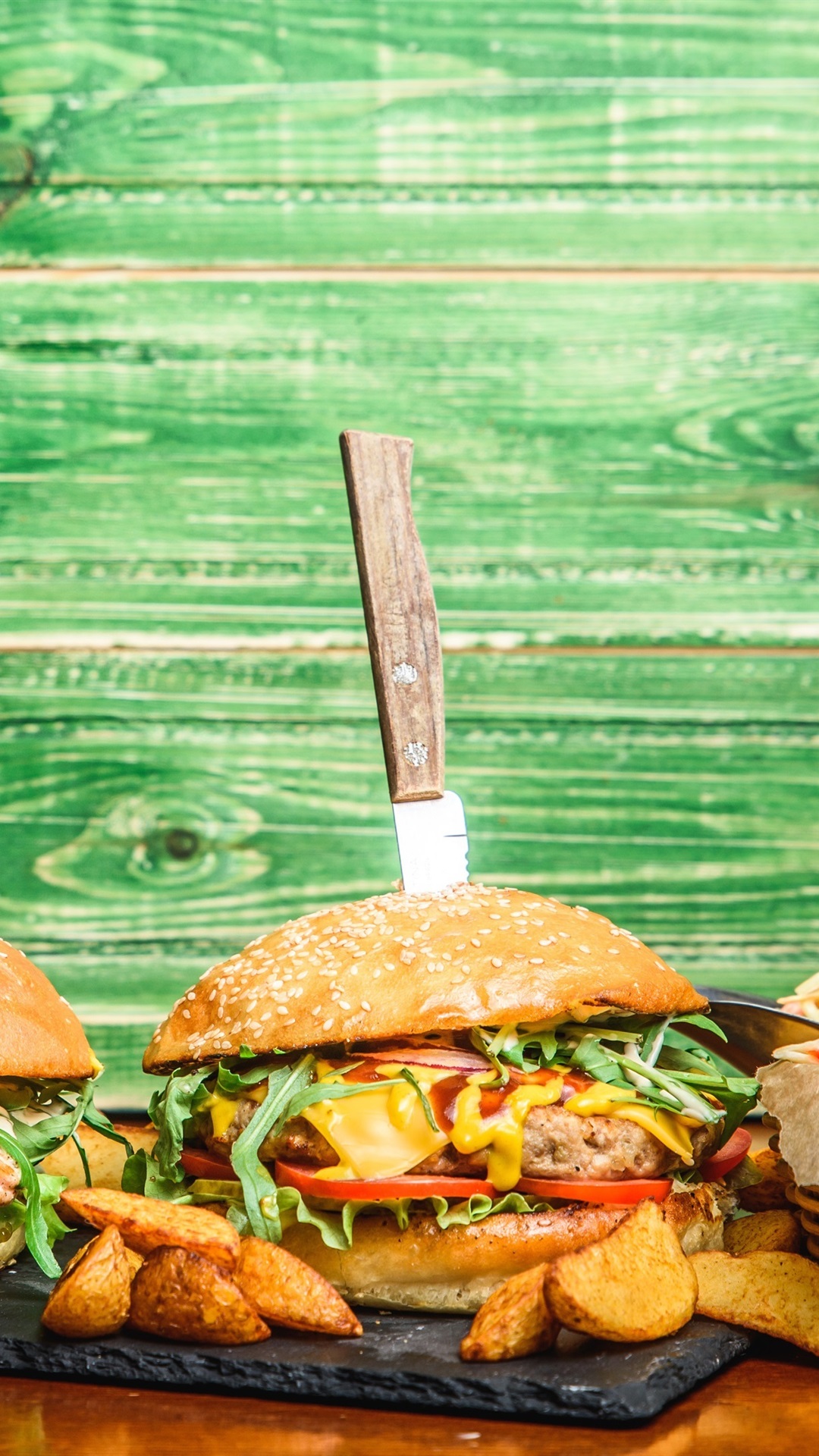 Green Burger , HD Wallpaper & Backgrounds