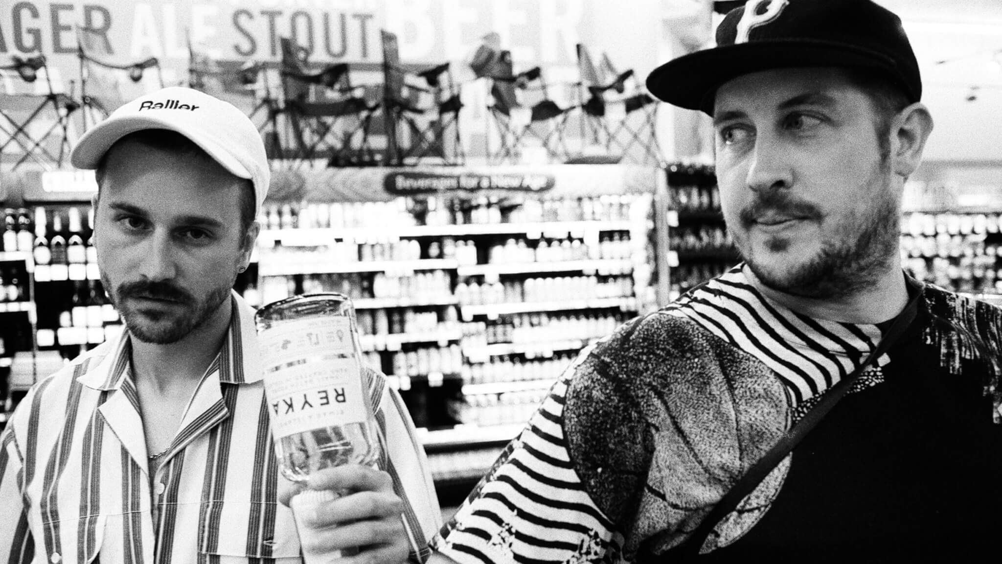 The Man And Chicano Batman - Portugal The Man Charlotte , HD Wallpaper & Backgrounds