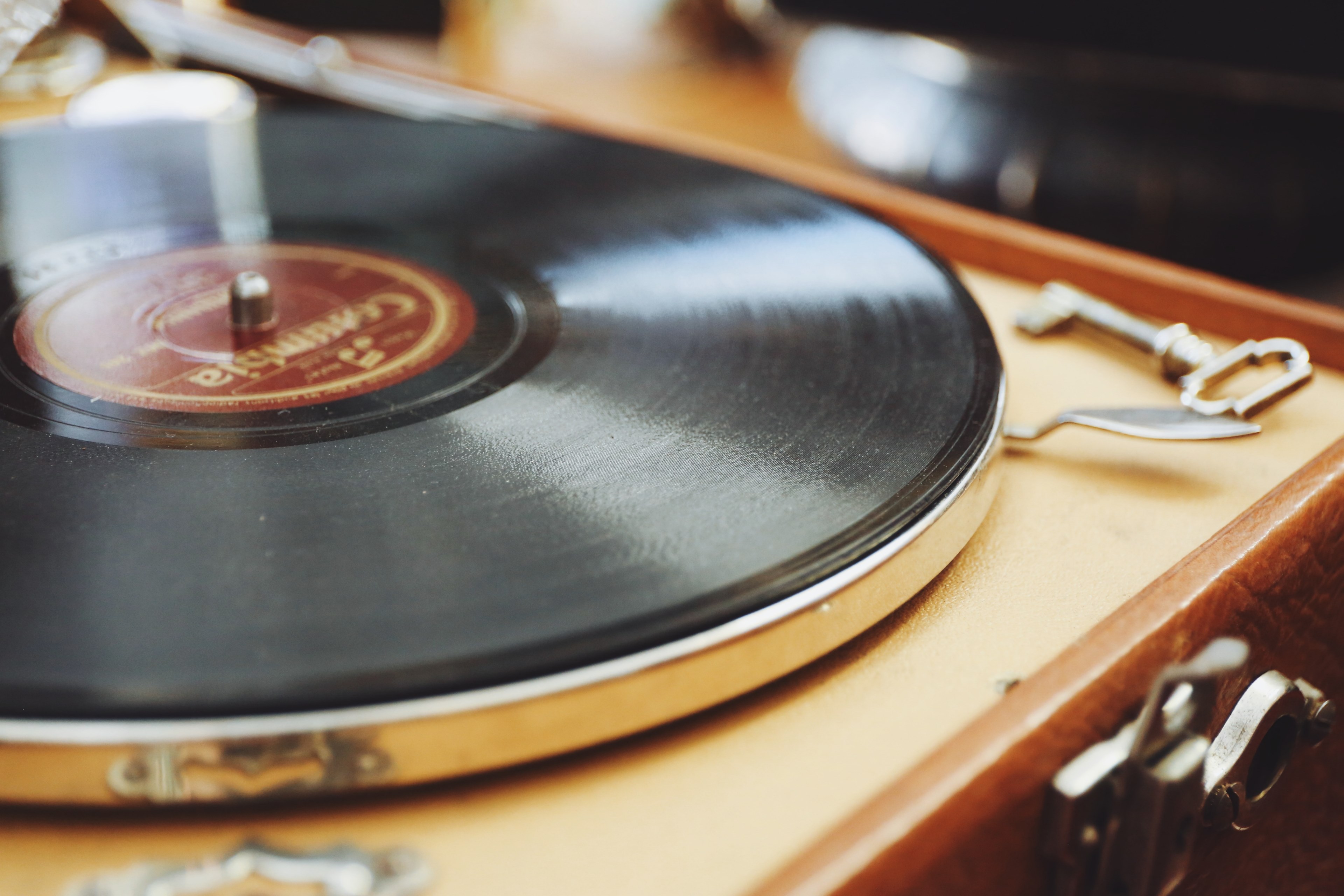 Vinyl Record Player Wallpaper 793919 - Record Player Background , HD Wallpaper & Backgrounds