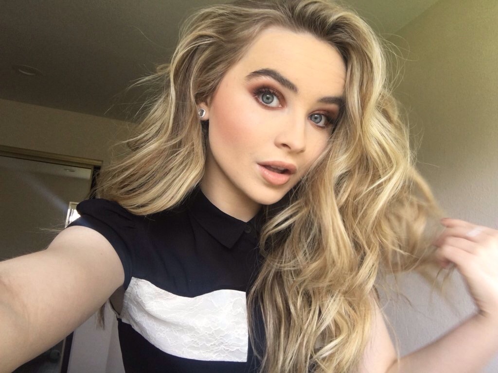 Blonde Actress Sabrina Carpenter Sabrina Carpenter 1487620