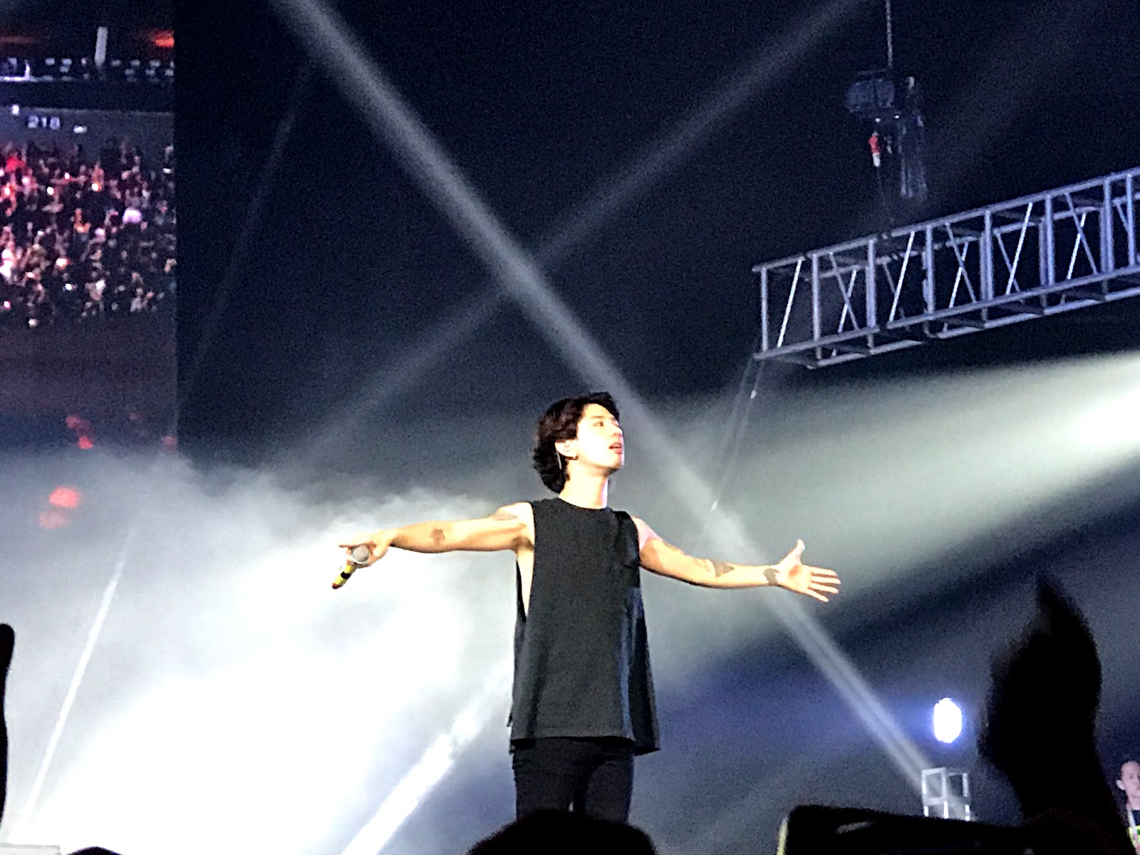 Taka Of One Ok Rock - Rock Concert , HD Wallpaper & Backgrounds