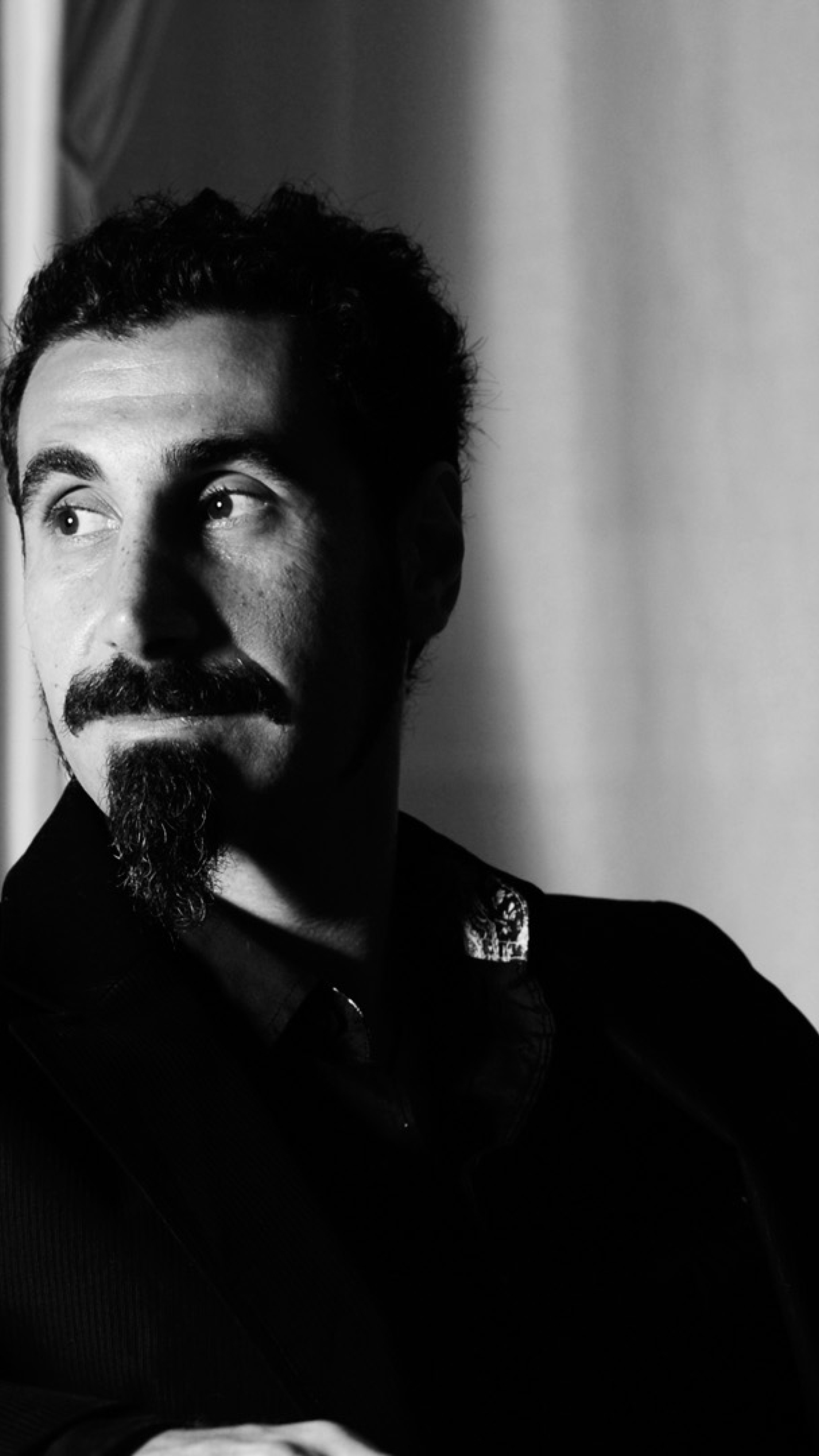 Hd Wallpaper - Serj Tankian , HD Wallpaper & Backgrounds