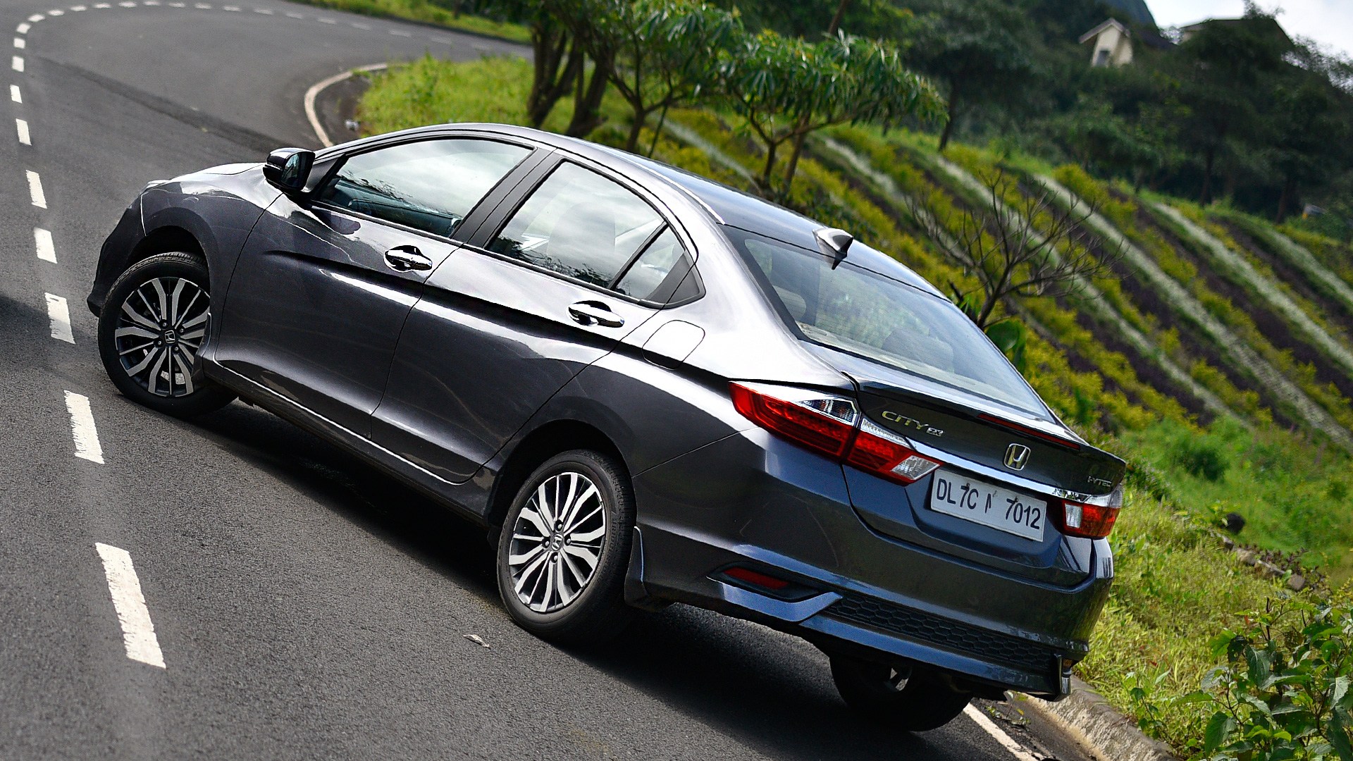 Honda City Specs Prices Pics Honda City Zx Cvt