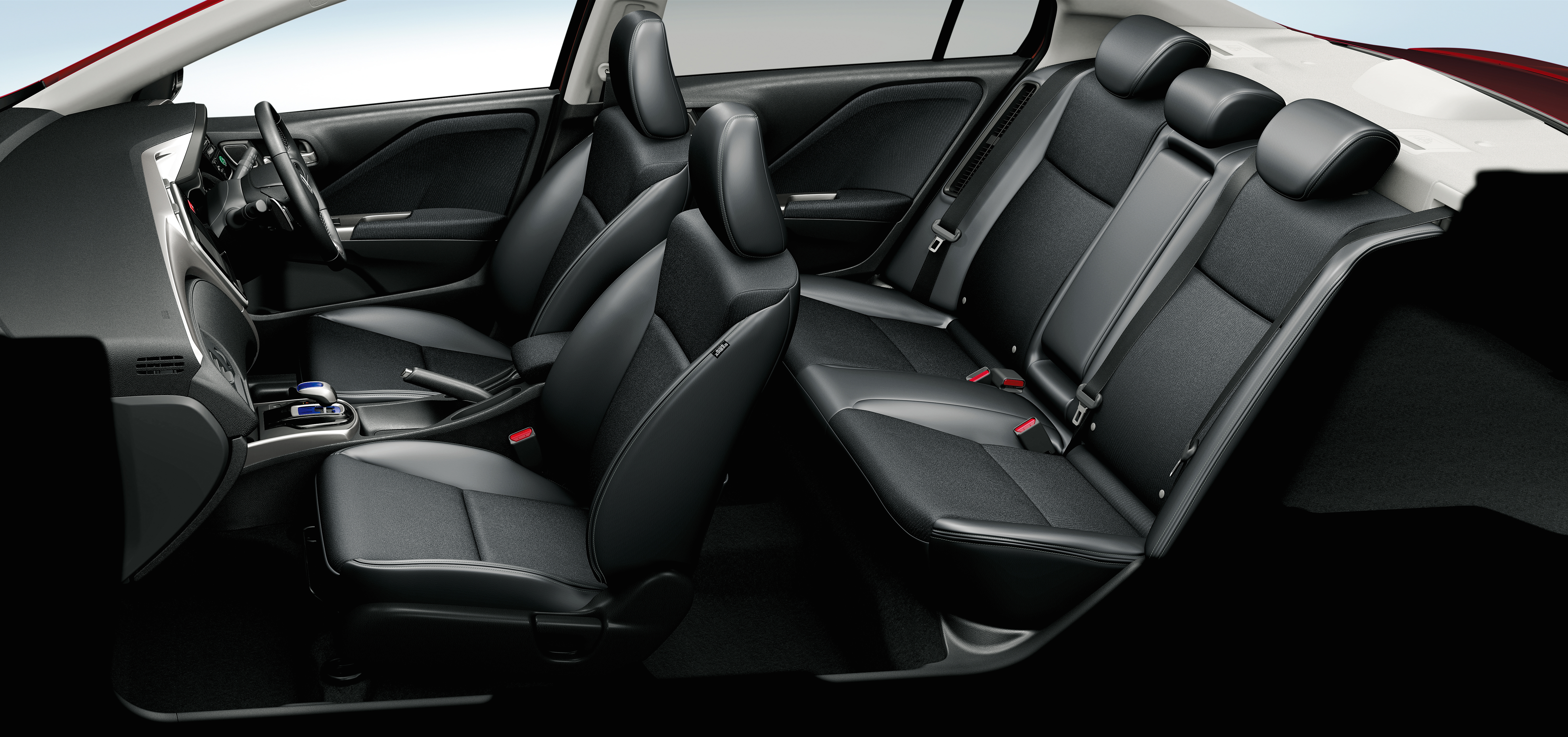 Honda City Hybrid Unveiled In Japan As Honda Grace - Honda Grace 2014 Interior , HD Wallpaper & Backgrounds