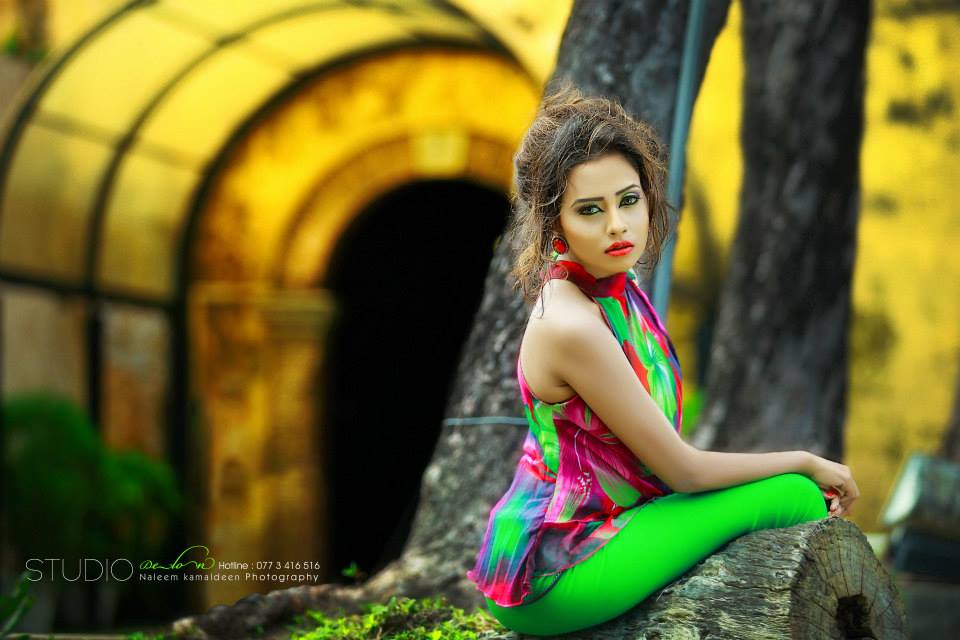 Sinhala Wallpaper - Super Sexy Models Wallpaper Download , HD Wallpaper & Backgrounds