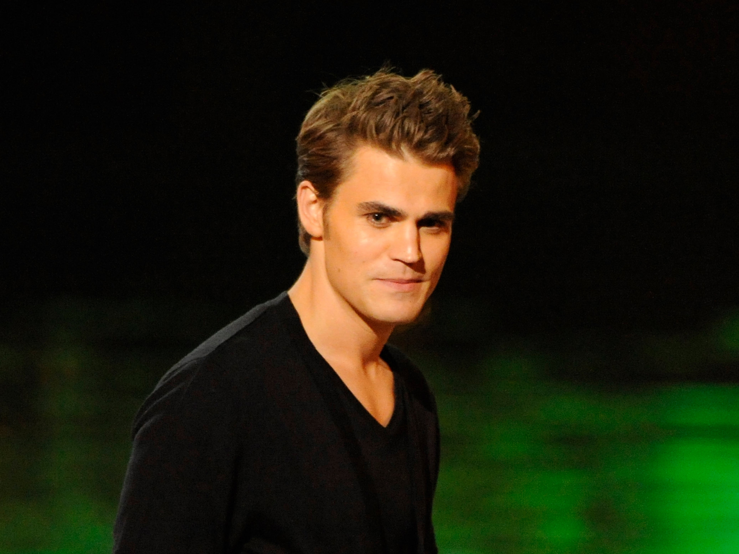 Paul Wesley Wallpaper Hd - Paul Wesley Wallpaper Download , HD Wallpaper & Backgrounds