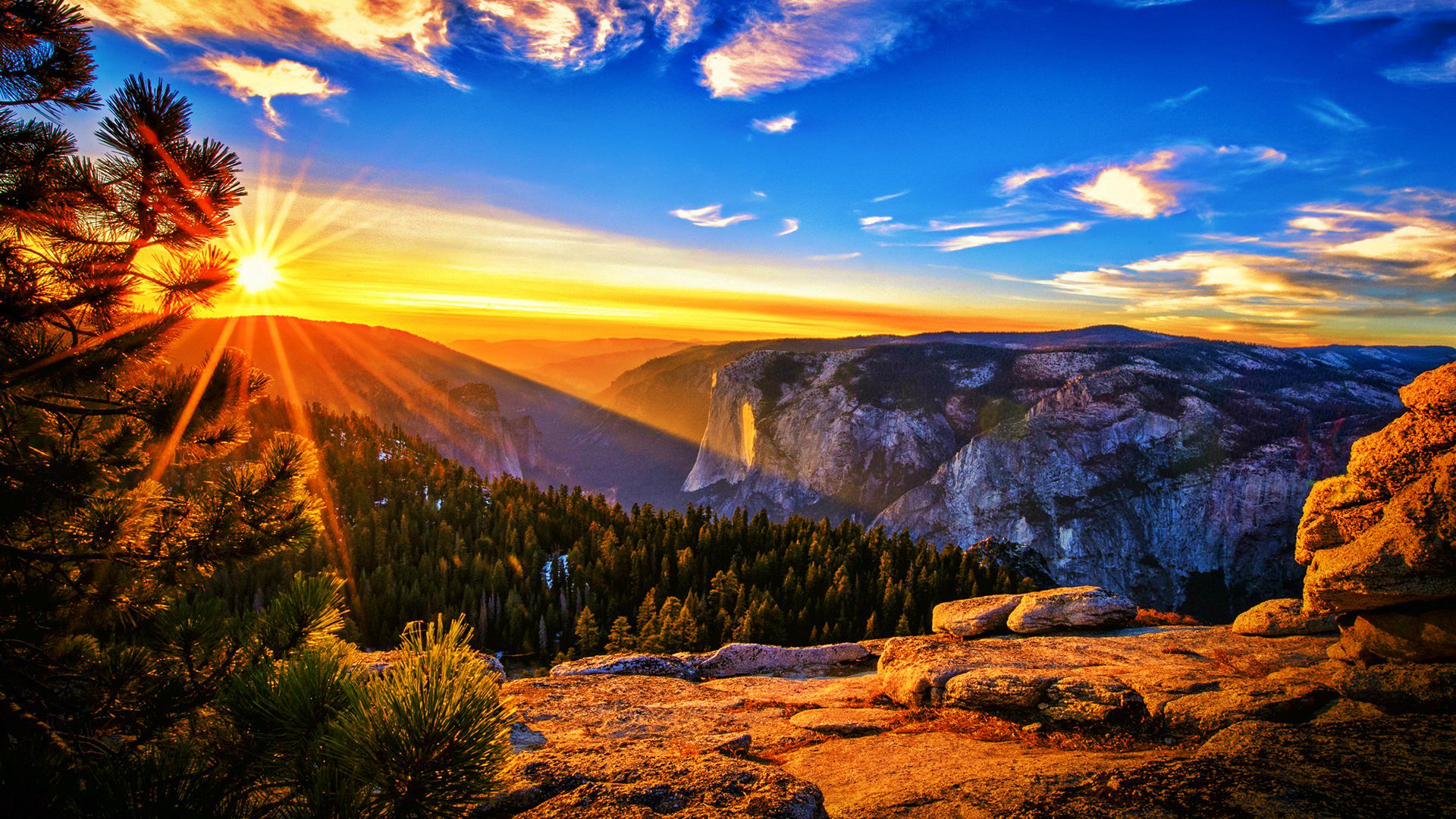 Mountain Sunrise Wallpapers Background - Beautiful Mountain Sunrise , HD Wallpaper & Backgrounds