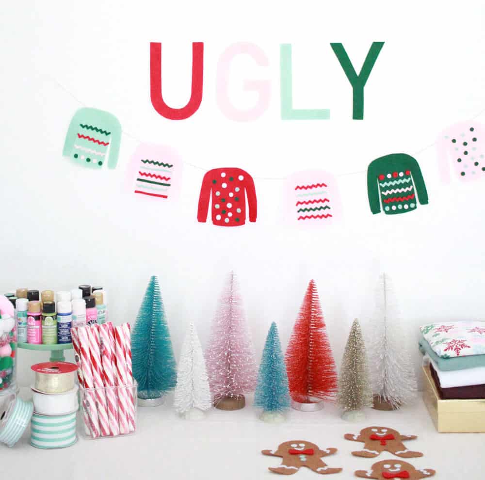 Tacky Sweater Party Ideas - Christmas Tree , HD Wallpaper & Backgrounds