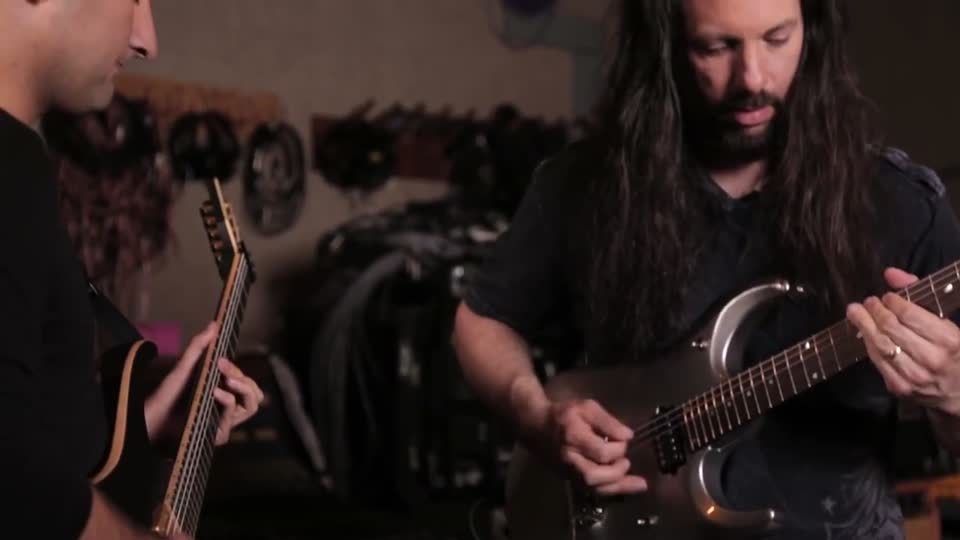 John Petrucci Smoking , HD Wallpaper & Backgrounds