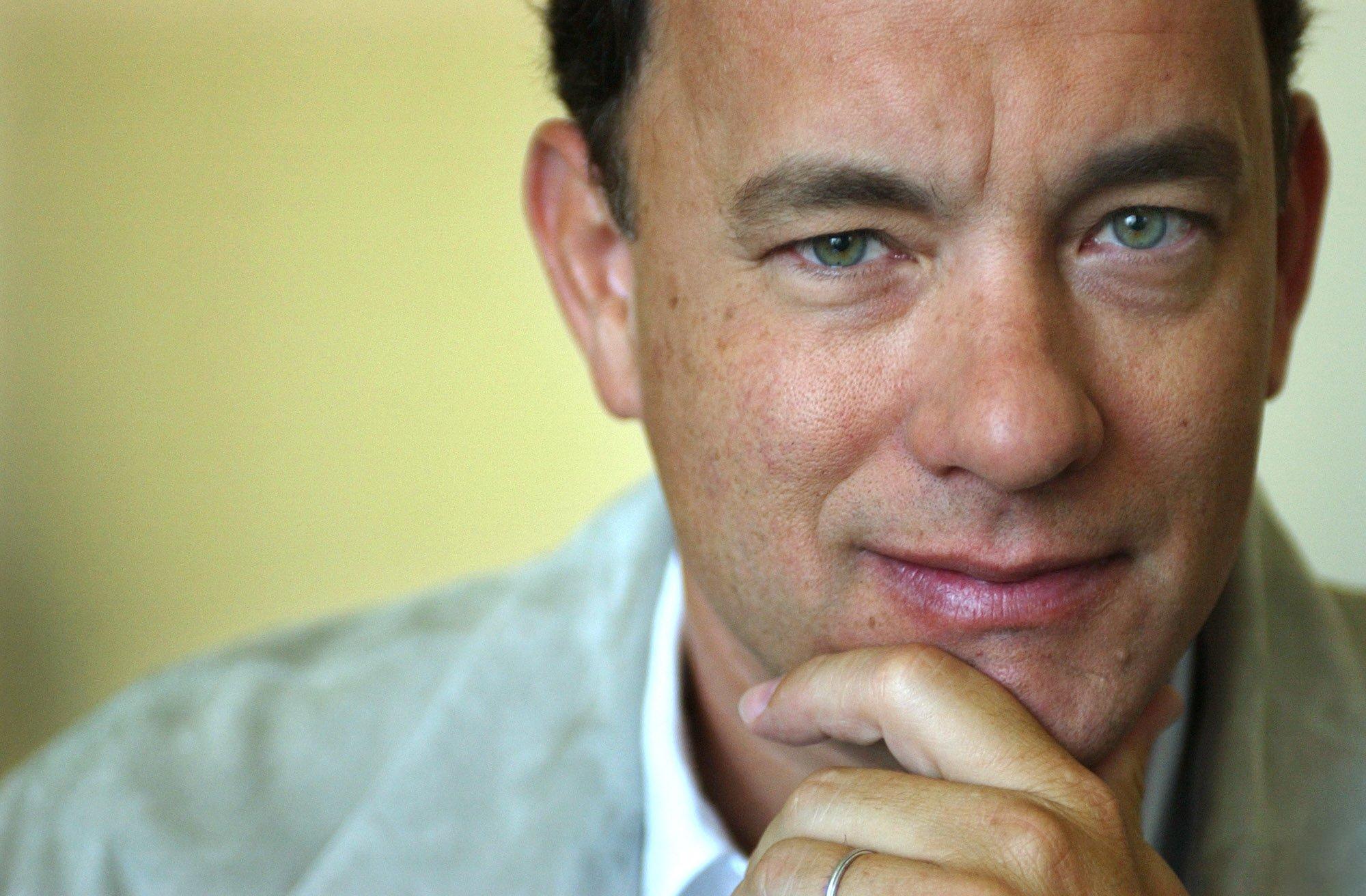 Tom Hanks, Actor, Celebrity - Tom Hanks Close Up , HD Wallpaper & Backgrounds