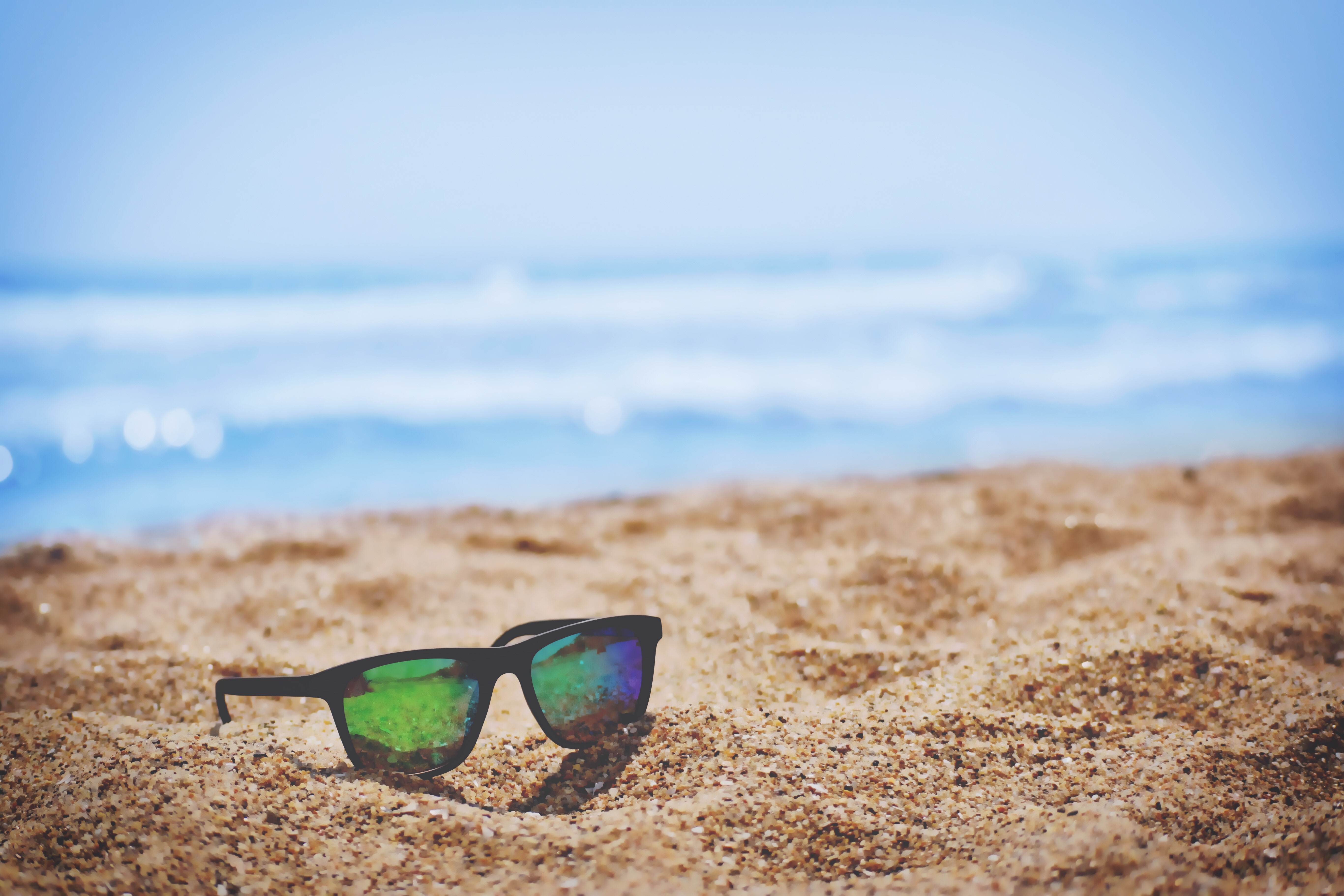 Sunglasses At Beach , HD Wallpaper & Backgrounds