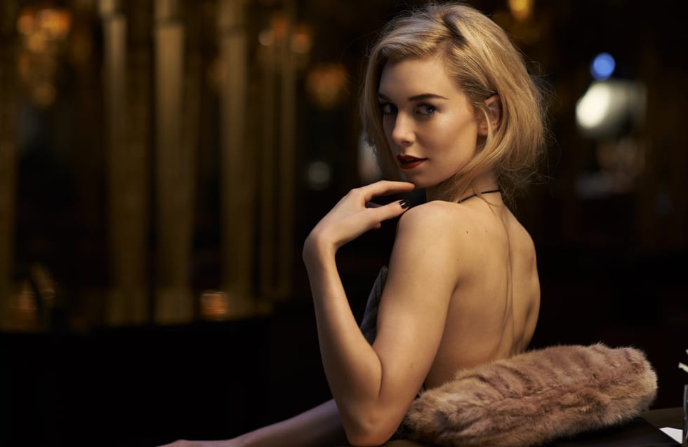 Variety In 2016, Called Her The Outstanding Stage Actress - Vanessa Kirby Hot Scene , HD Wallpaper & Backgrounds
