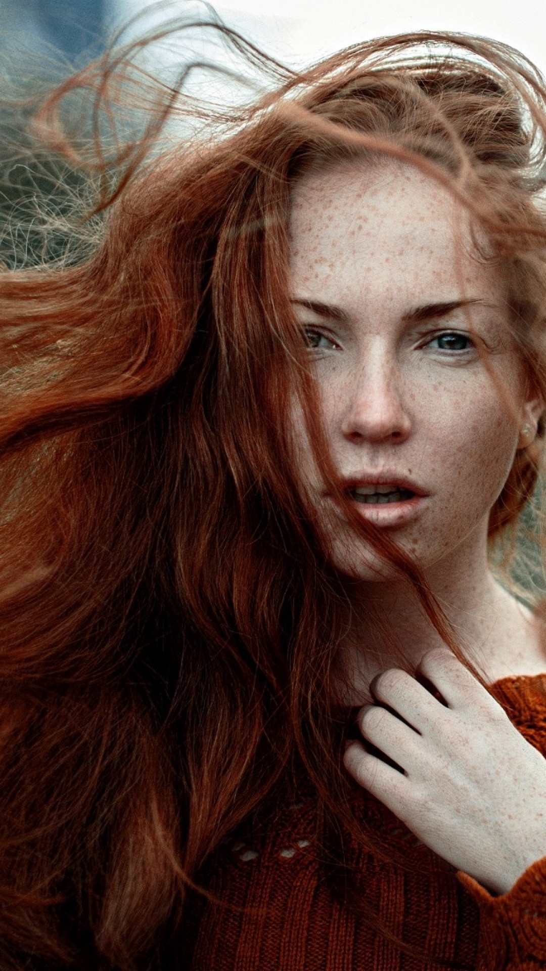 Redhead, Freckles, Open Mouth, Model, Women, Sweater - Oksana Butovskaya , HD Wallpaper & Backgrounds