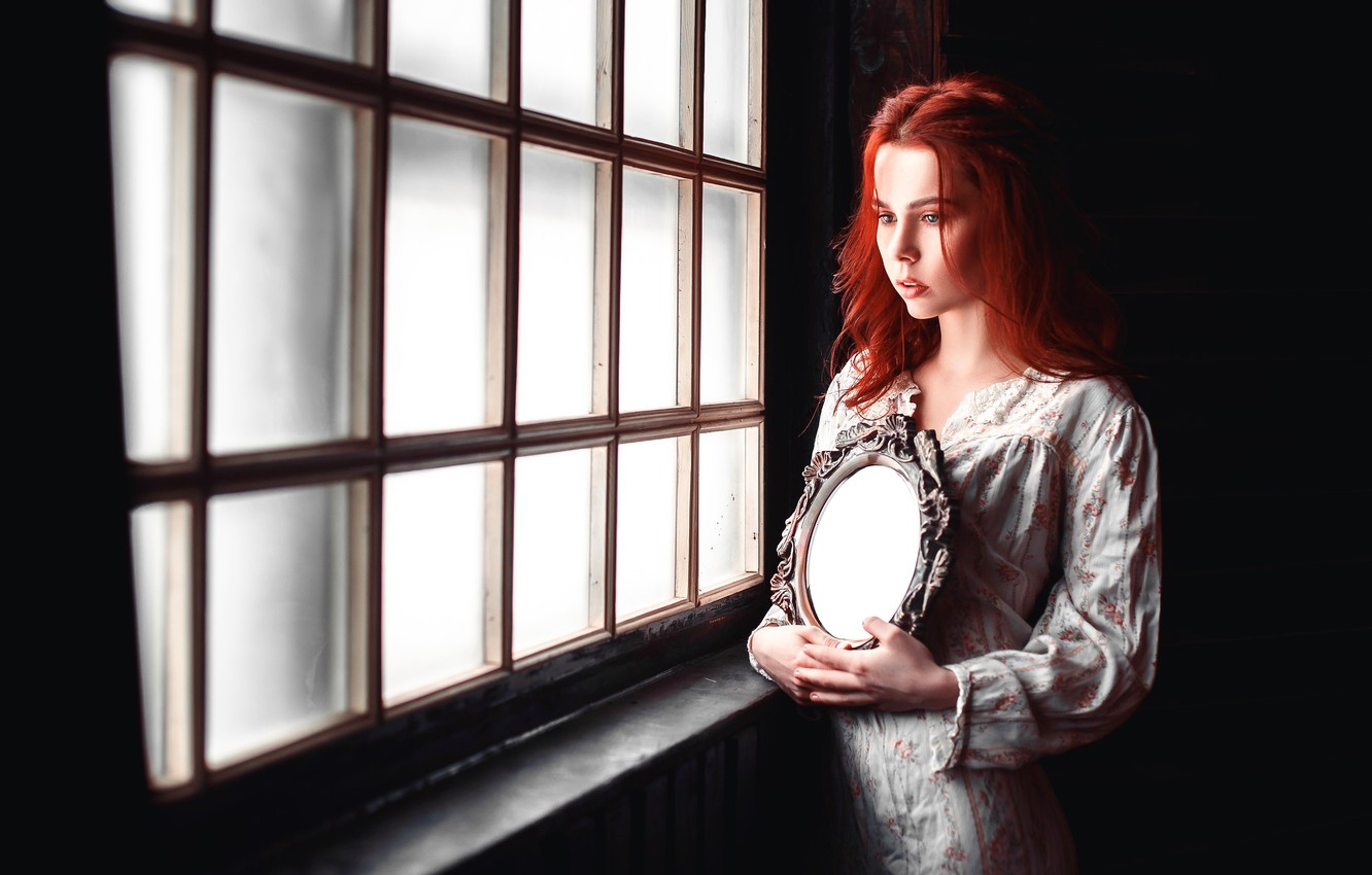 Photo Wallpaper Mirror, Window, Redhead - Girl , HD Wallpaper & Backgrounds