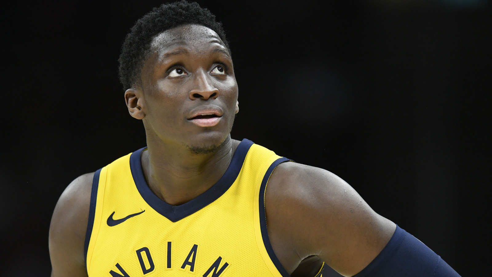 Victor Oladipo Captures Most Improved Player Award - Basketball Player , HD Wallpaper & Backgrounds