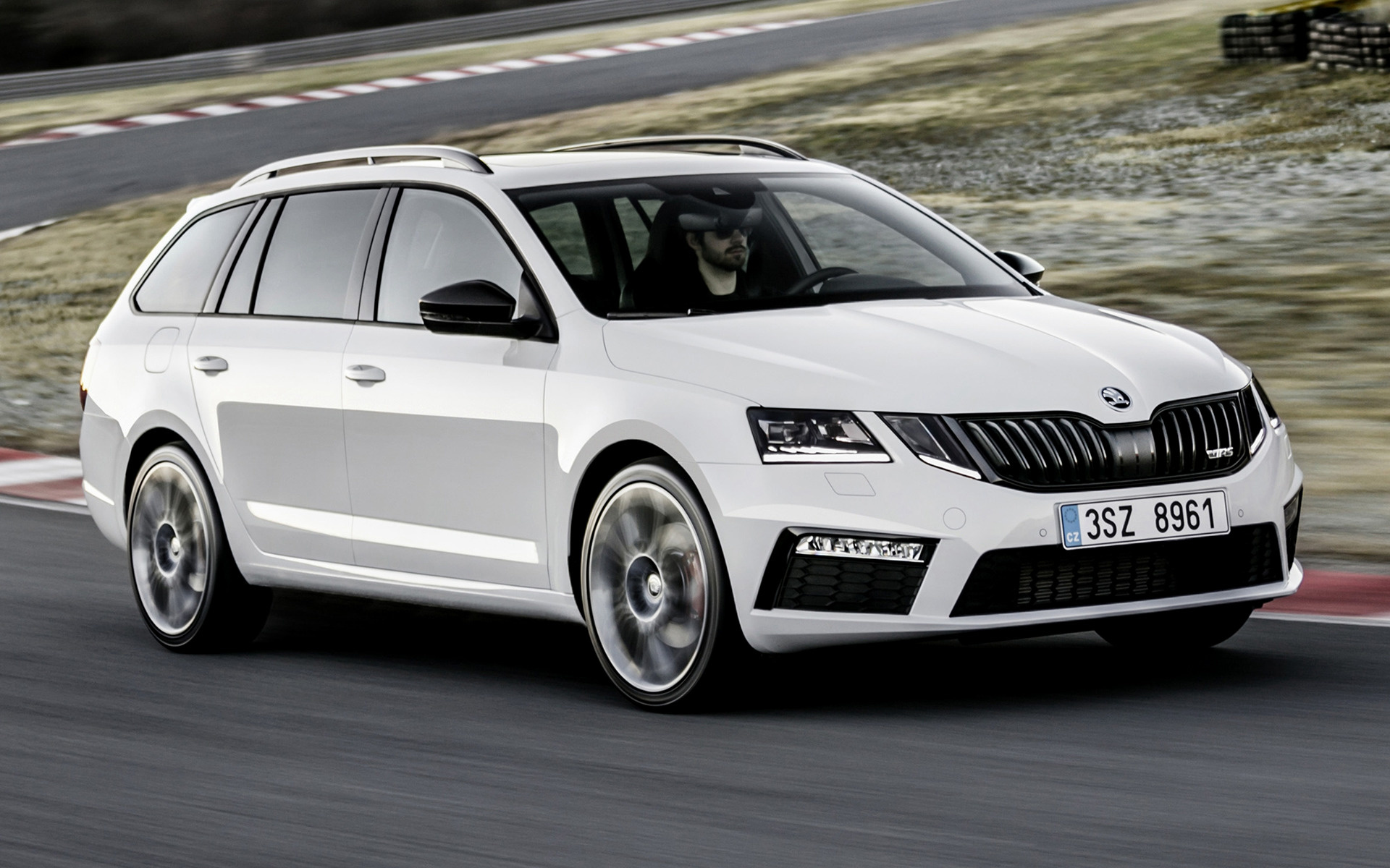 Ws 8 - - Skoda Octavia Vrs 2019 , HD Wallpaper & Backgrounds