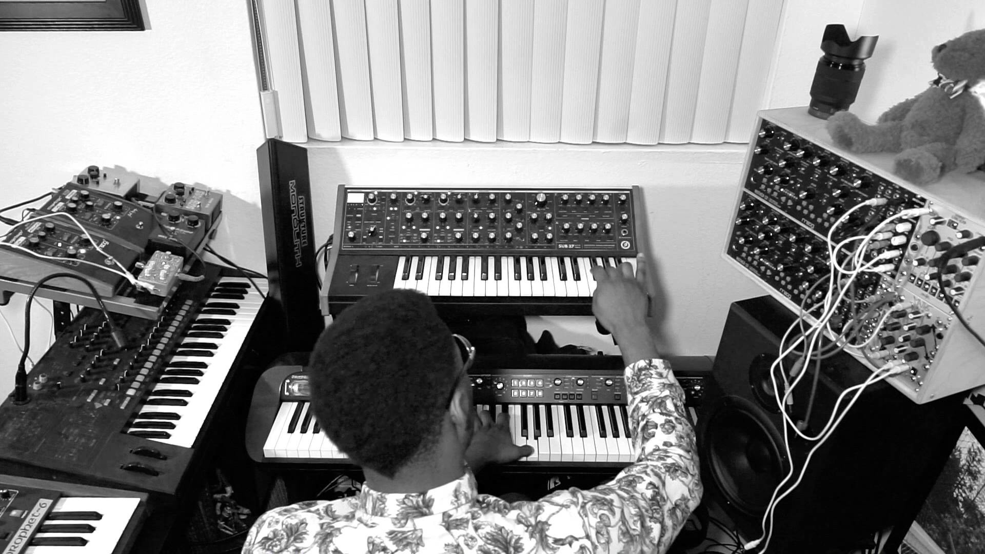 Mother-32 Modular Jazz Rhodes Synth Improv Ii - Musical Keyboard , HD Wallpaper & Backgrounds