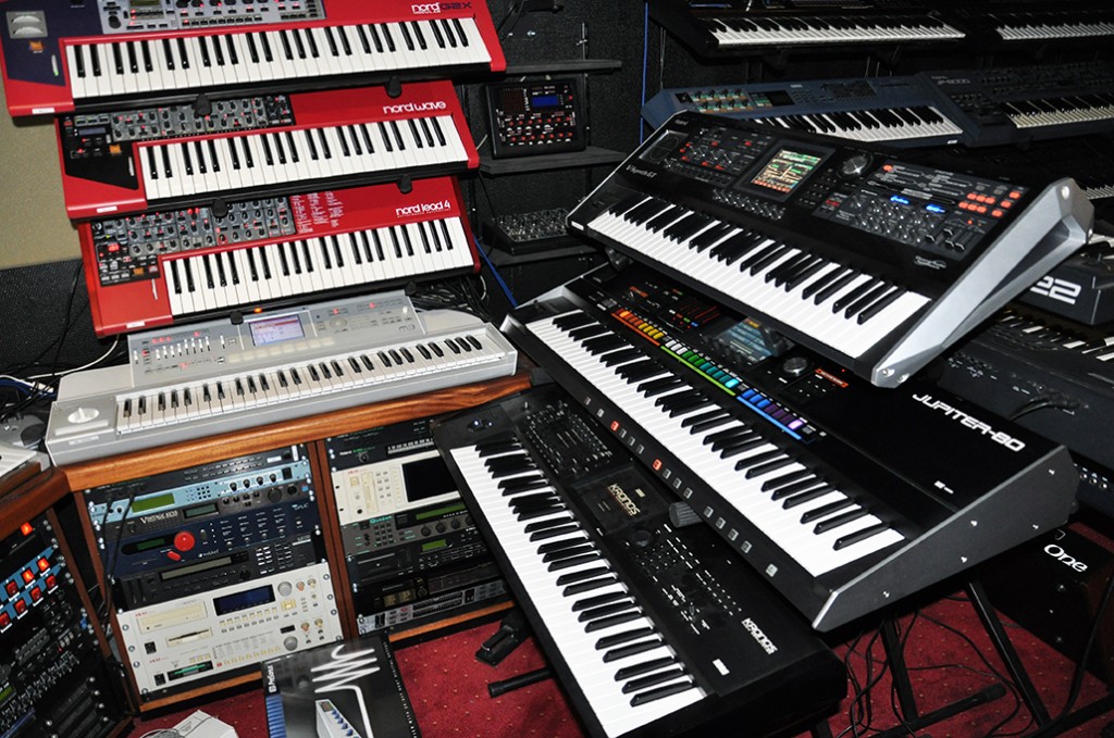 I♥synths - - Analog Synthesizer , HD Wallpaper & Backgrounds