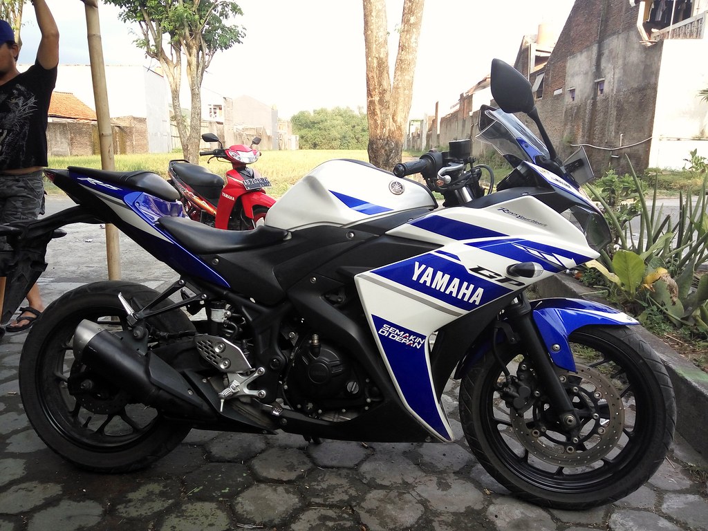 Andang Classic Parts Yamaha R25 2014 Salesman 08157980999 - Motorcycle , HD Wallpaper & Backgrounds