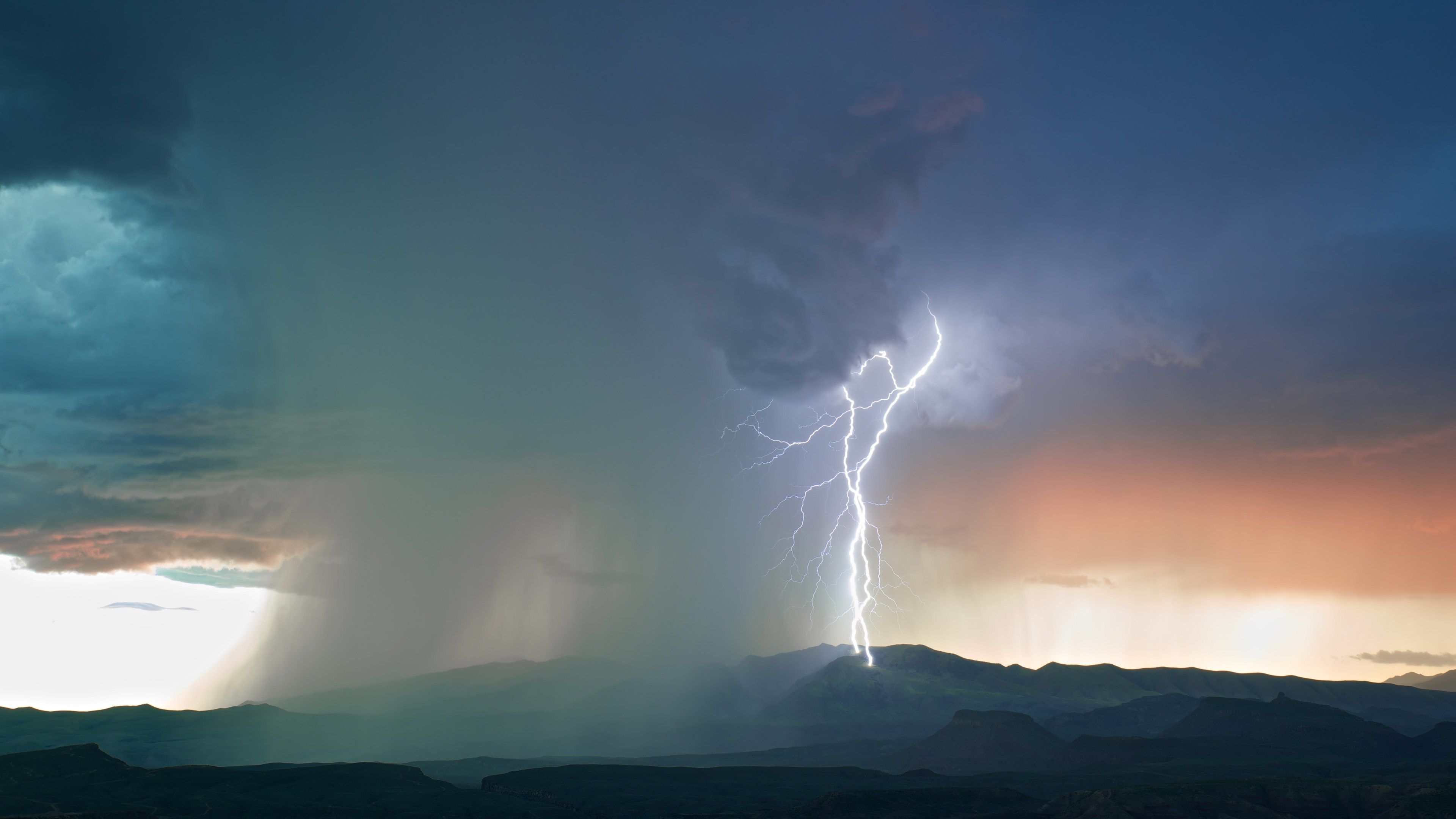 Lightning Wallpapers, Lightning Hd Images - Desktop Backgrounds Lightning , HD Wallpaper & Backgrounds