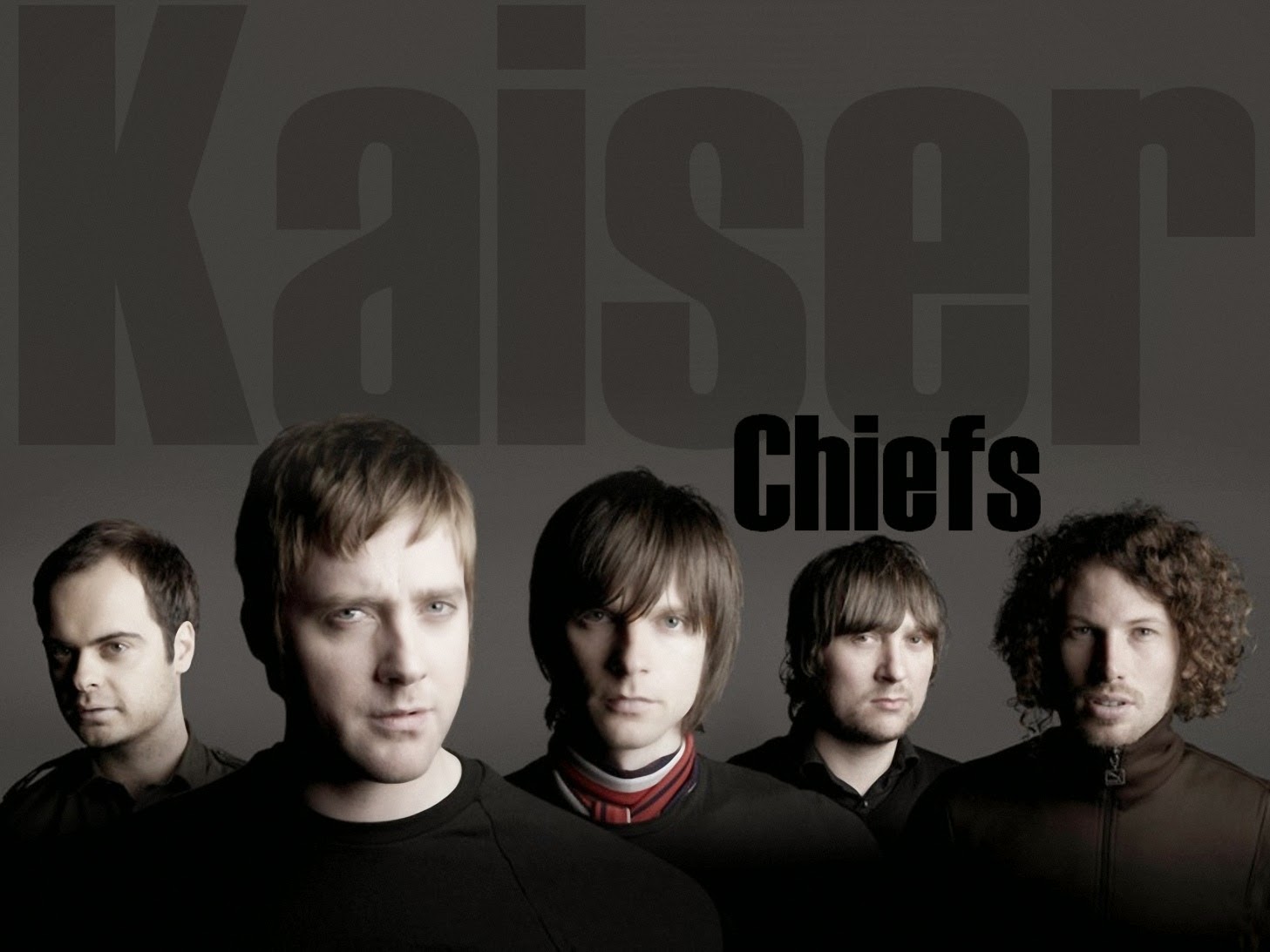 Metalpaper Kaiser Chiefs Wallpapers - Kaiser Chiefs Live 2007 , HD Wallpaper & Backgrounds