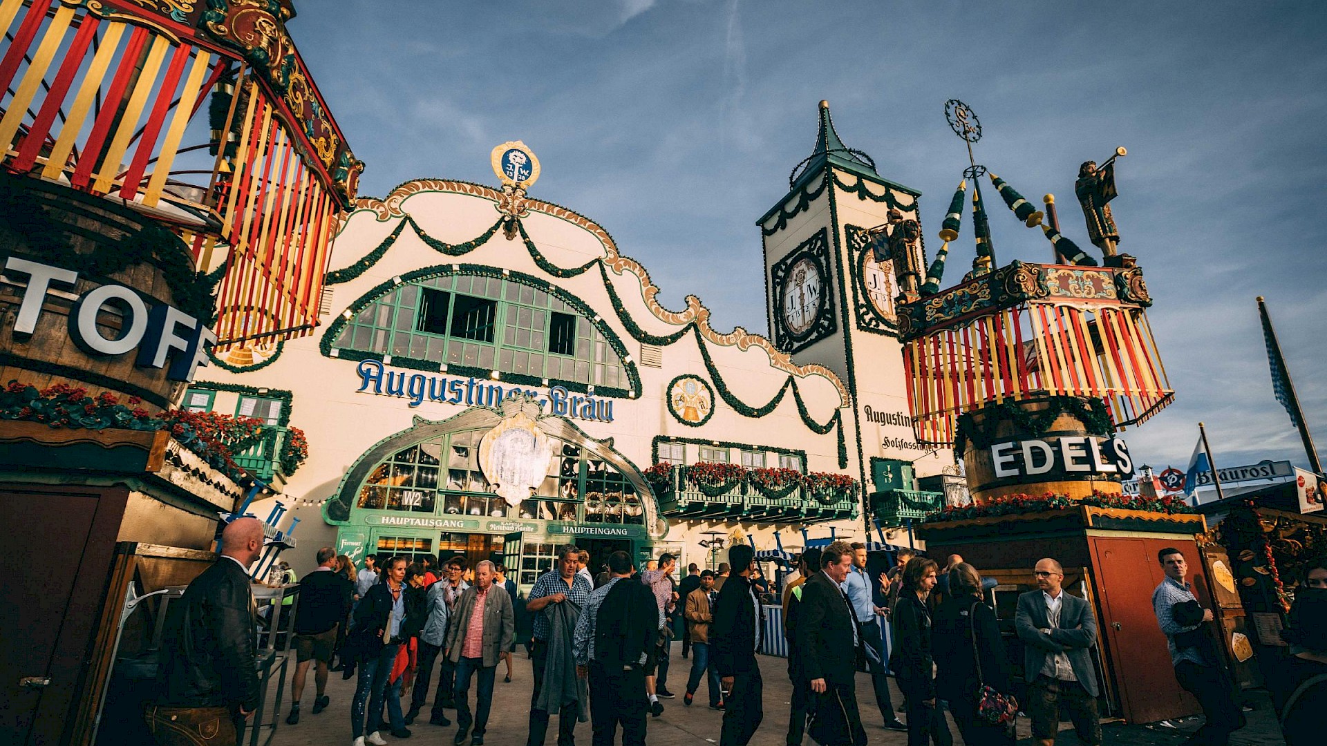 Augustiner Festhalle • Oktoberfest - Tourist Attraction , HD Wallpaper & Backgrounds