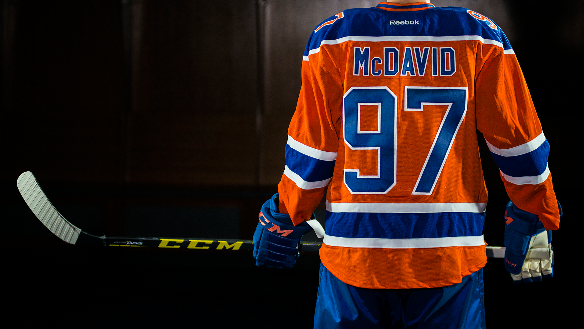 Edmonton Oilers Wallpapers - Connor Mcdavid Back Of Jersey , HD Wallpaper & Backgrounds