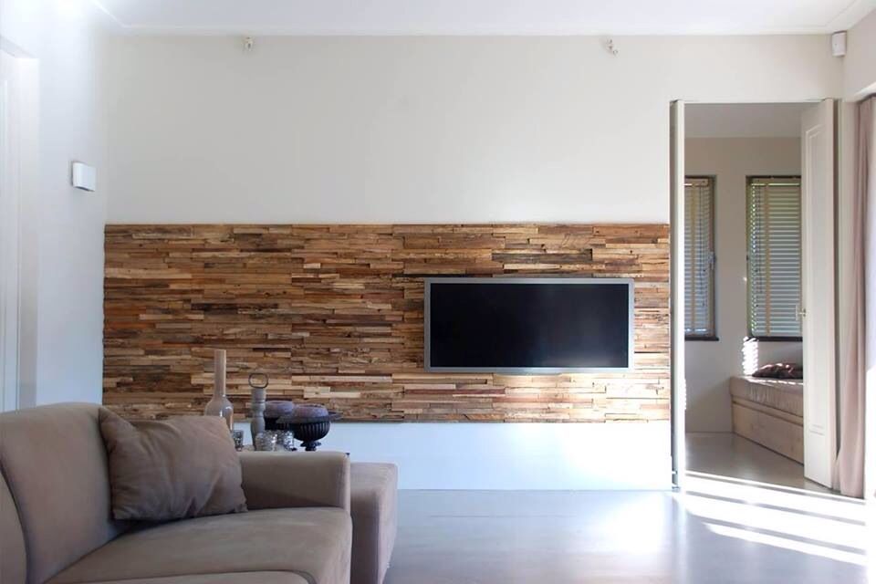 Partial Wood Wall Behind Tv - Wooden Wall Behind Tv , HD Wallpaper & Backgrounds
