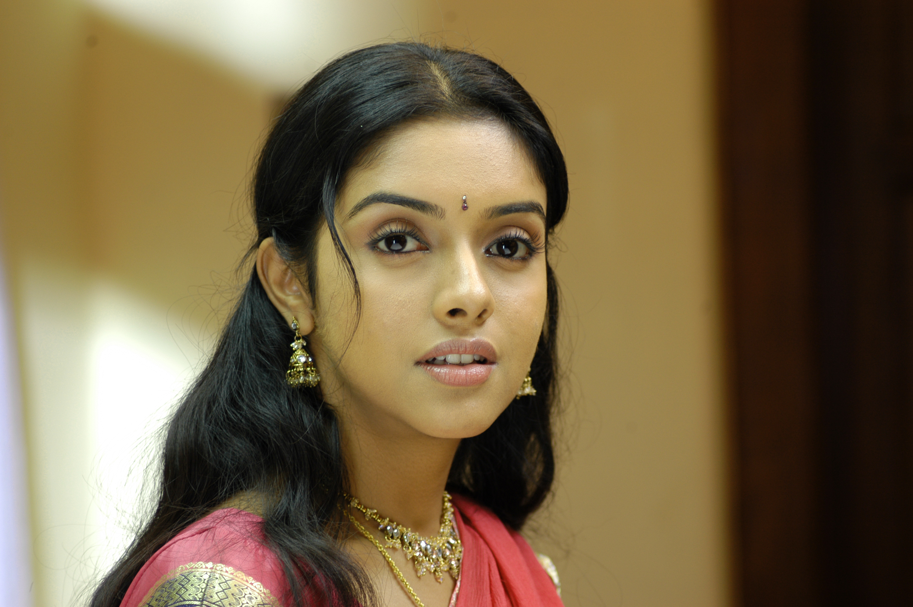 Asin Images Wallpaper Pics Download Indian Actress Asin 1563203 Hd Wallpaper Backgrounds Download indian actress asin 1563203