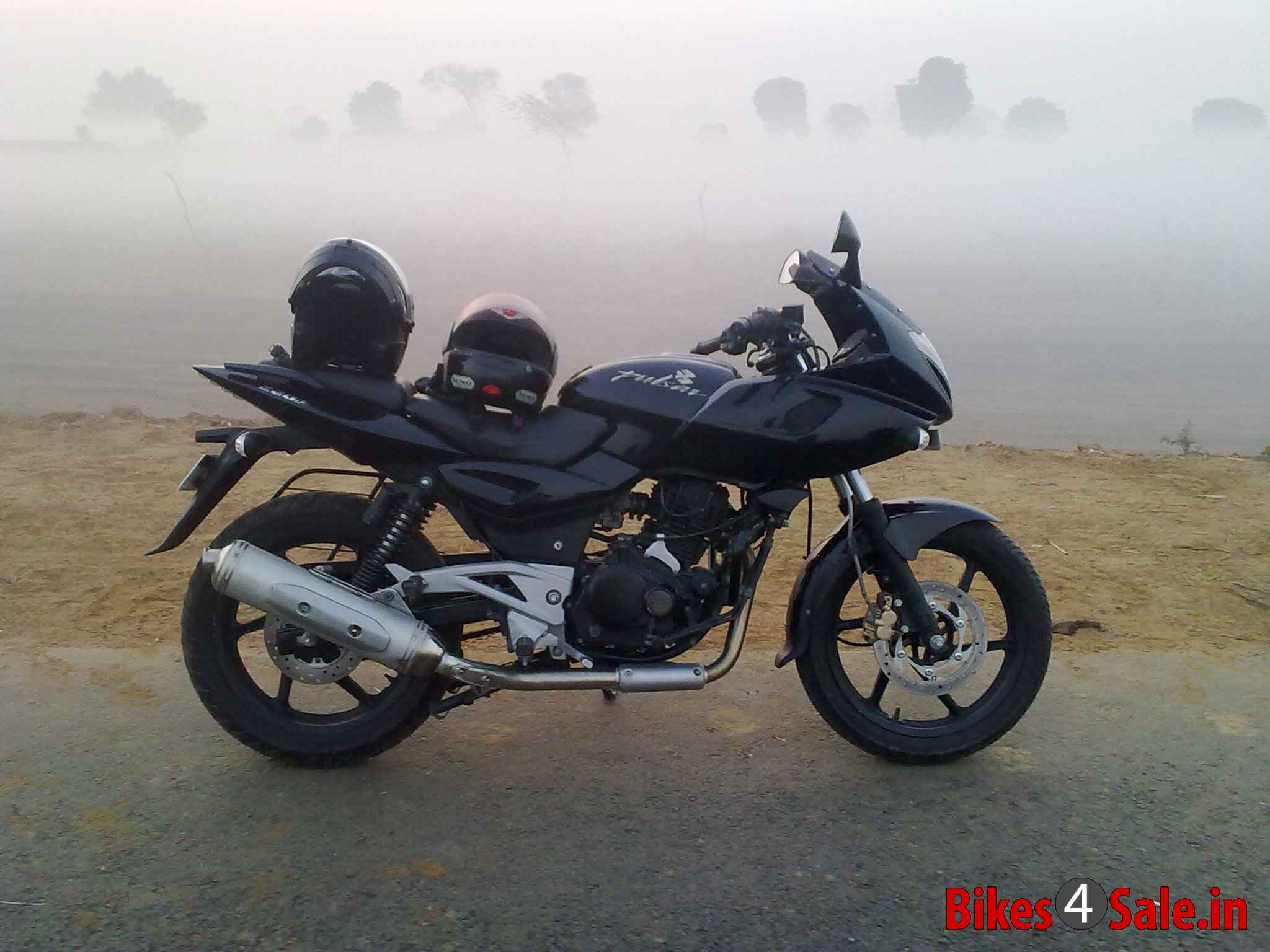 Pulsar 220 Black Hd Wallpapers - Bajaj Pulsar 220 , HD Wallpaper & Backgrounds