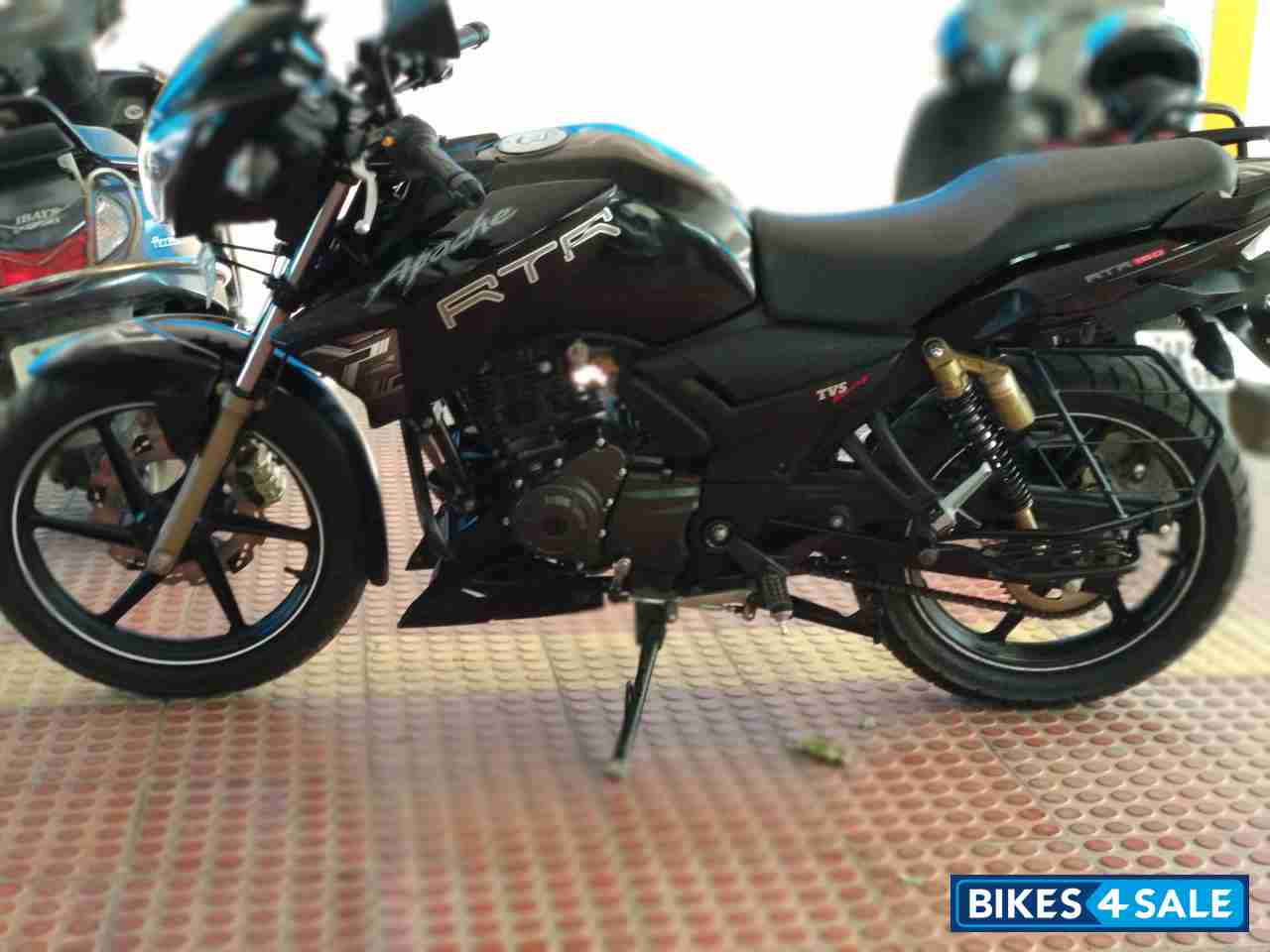Used 2017 Model Tvs Apache Rtr 180 For Sale In Hyderabad - Tvs Apache Rtr 180 Black , HD Wallpaper & Backgrounds