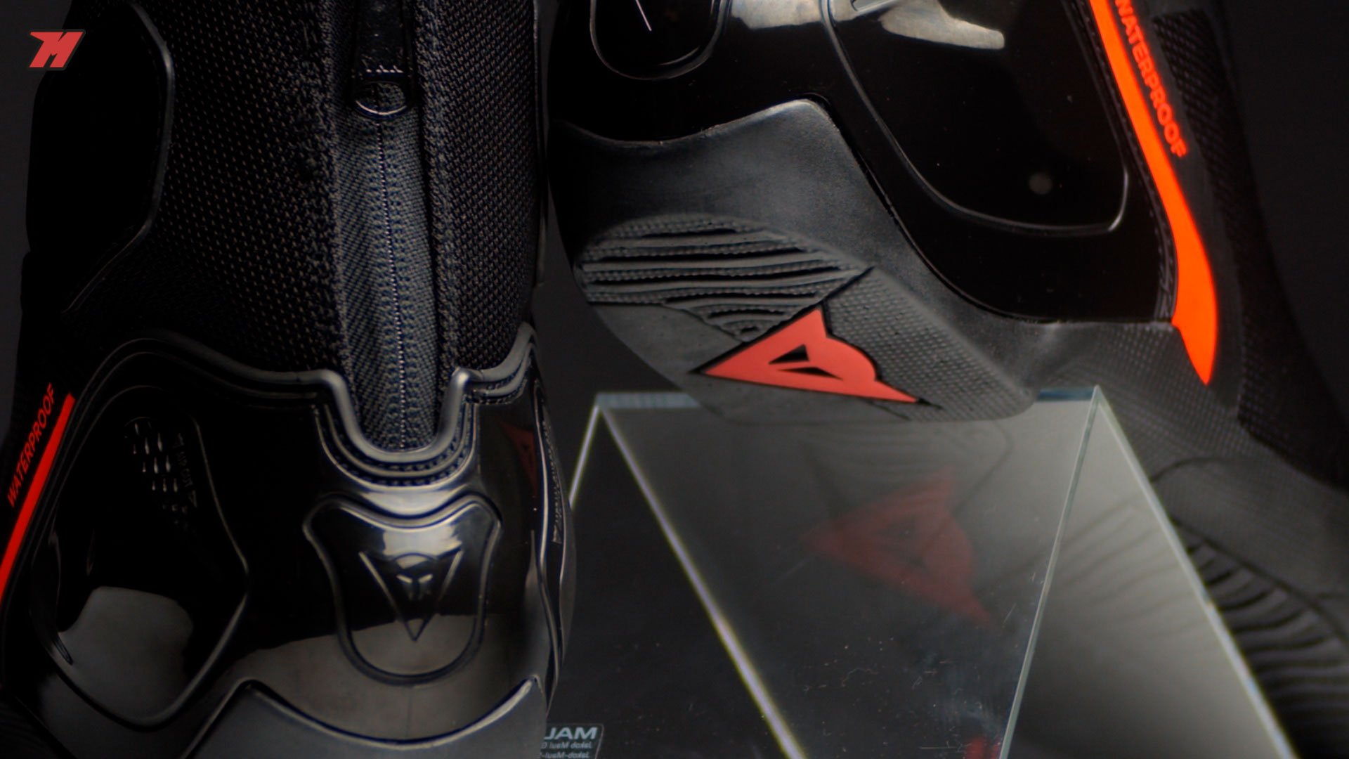 These Dainese Motorcycle Boots Could Be The Ideal Solution - Walking Shoe , HD Wallpaper & Backgrounds