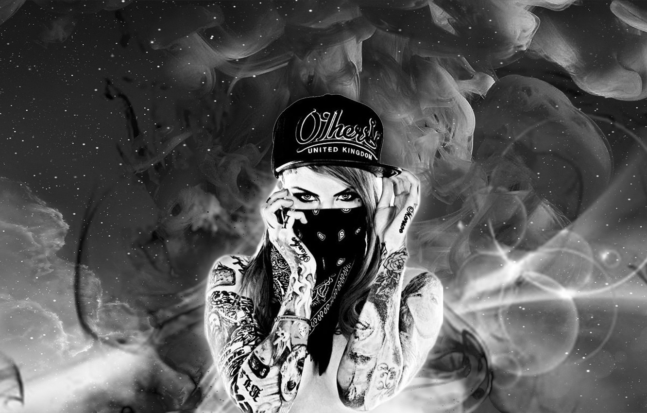 Photo Wallpaper Black&white, Girl, Smoke, Tatoo, Grayscale - Art , HD Wallpaper & Backgrounds